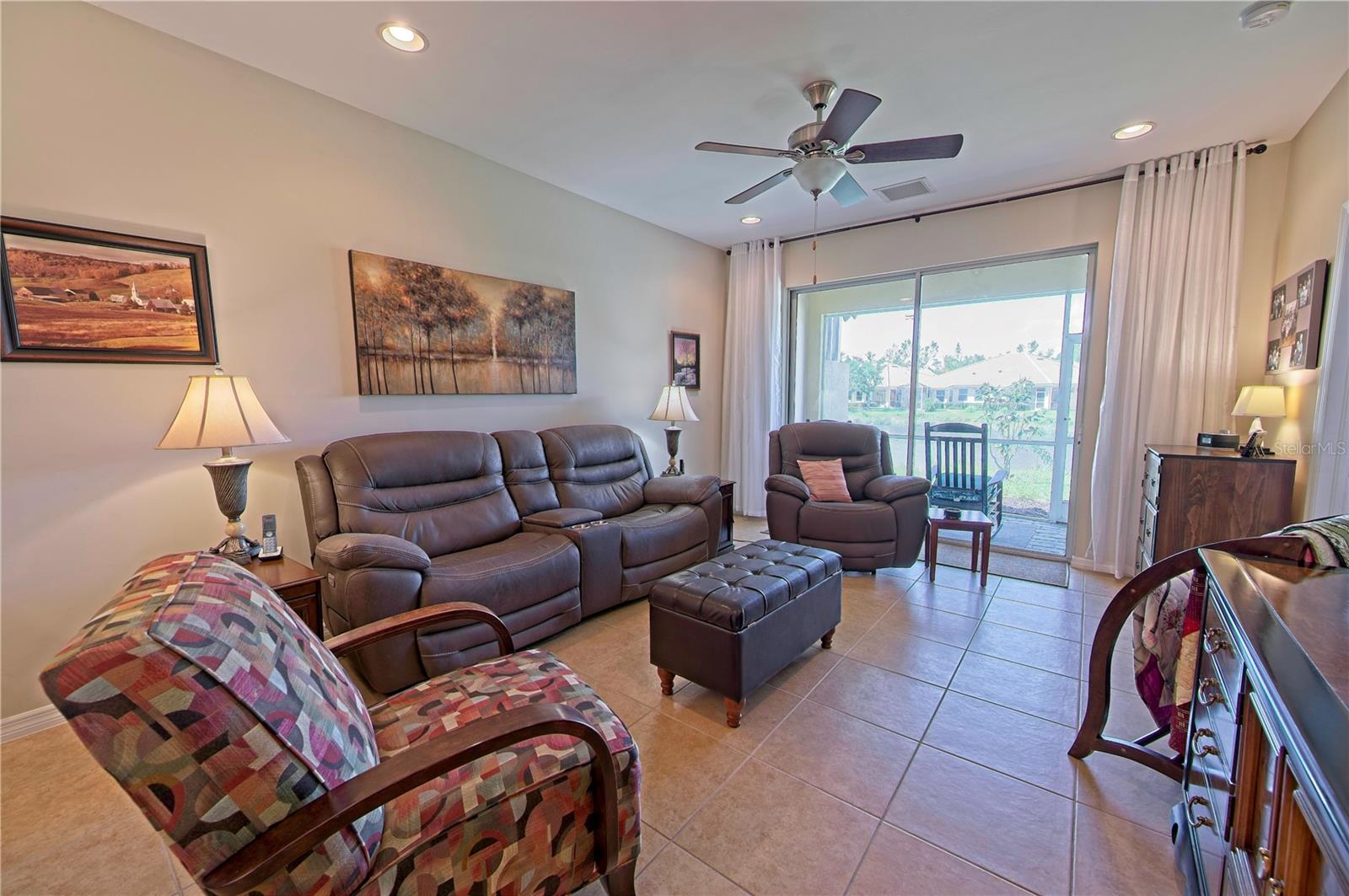 TALON BAY - Residential