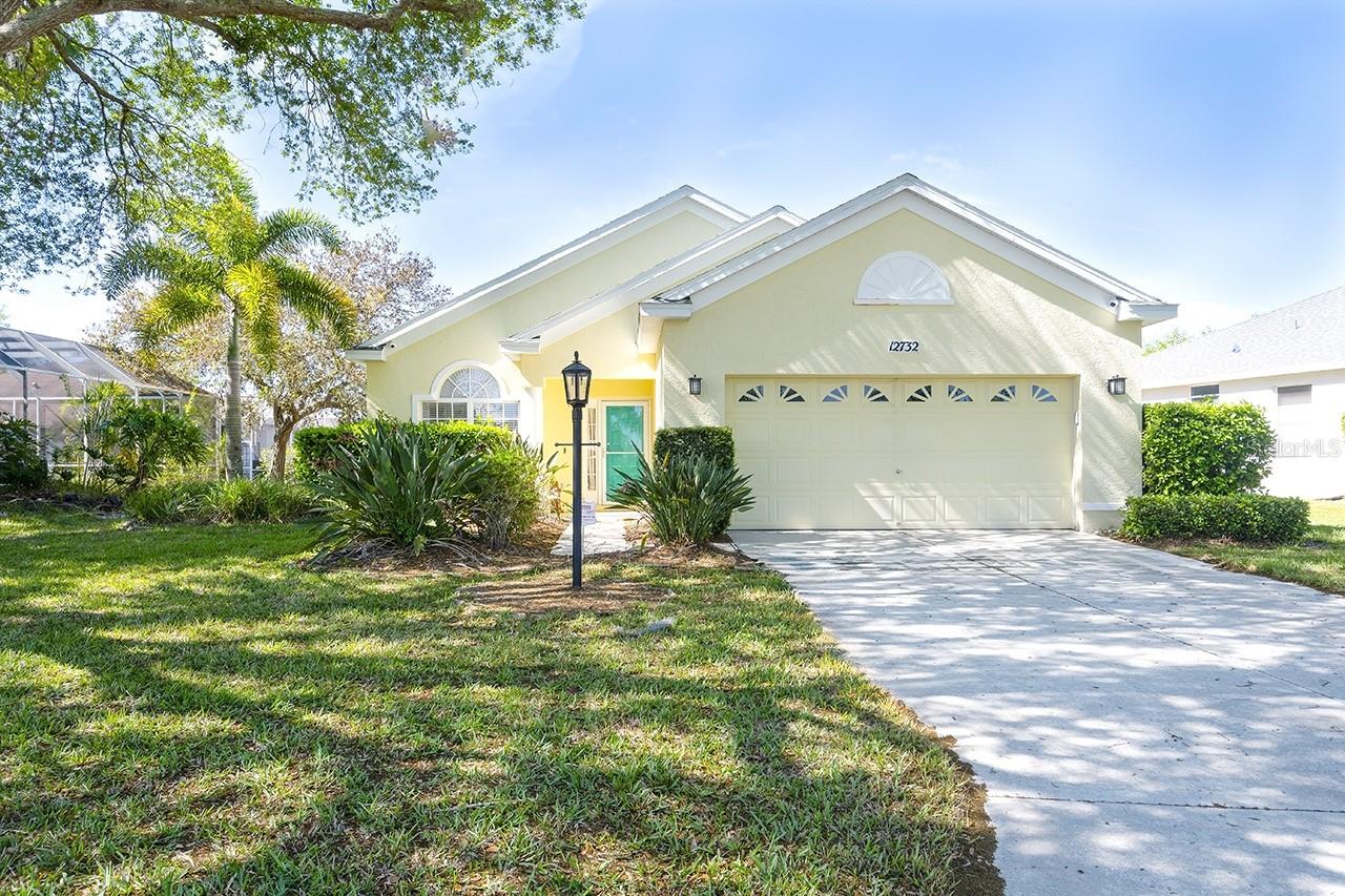 Want to live where all the action is, but very little fees?? Summerfield in
Lakewood Ranch is it! This three bedroom, two bath home with two car
garage, fenced in back yard could easily be your next first or second home!
Quartz counter tops in the roomy kitchen with open concept to the family
room feels like luxury! Two bedrooms separated by a common bath with tub
on one side of the house, while the primary bedroom and ensuite bath and
walk-in closet is on the other side, allowing for privacy for all. Laminate and
tile floors throughout! Sliding glass doors lead to a screened in pavered lanai
perfect for dining alfresco, or just sitting and relaxing with your favorite
beverage watching the sun retire for the day! The fenced in yard is perfect for
the family pet to join in on the fun! Lakewood Ranch is an award winning
master planned community voted #1 for in the nation for the sixth consecutive
year! Close to restaurants, groceries, banking and world class shopping at
University Town Center. Or head west to Siesta Key, voted #1 best beach in
the country! Jump on the interstate and head to Orlando for any number of
different destination parks only 1.5 hours away! Real estate is all about the
location and this one can’t be beat!!