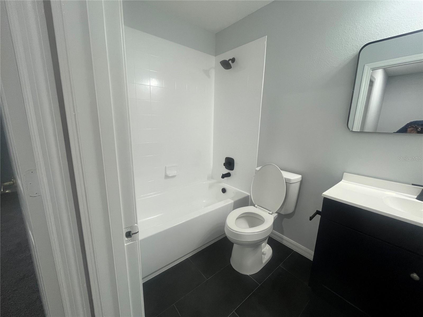 RETREAT AT TWIN LAKES REPLAT - Residential Lease