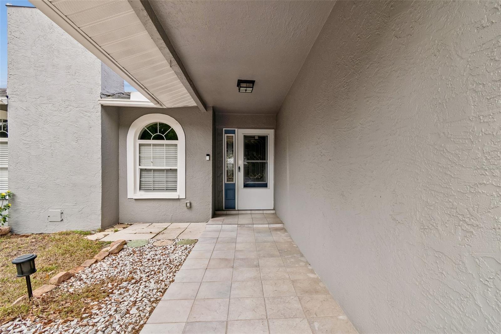 HIDDEN LAKE - Residential