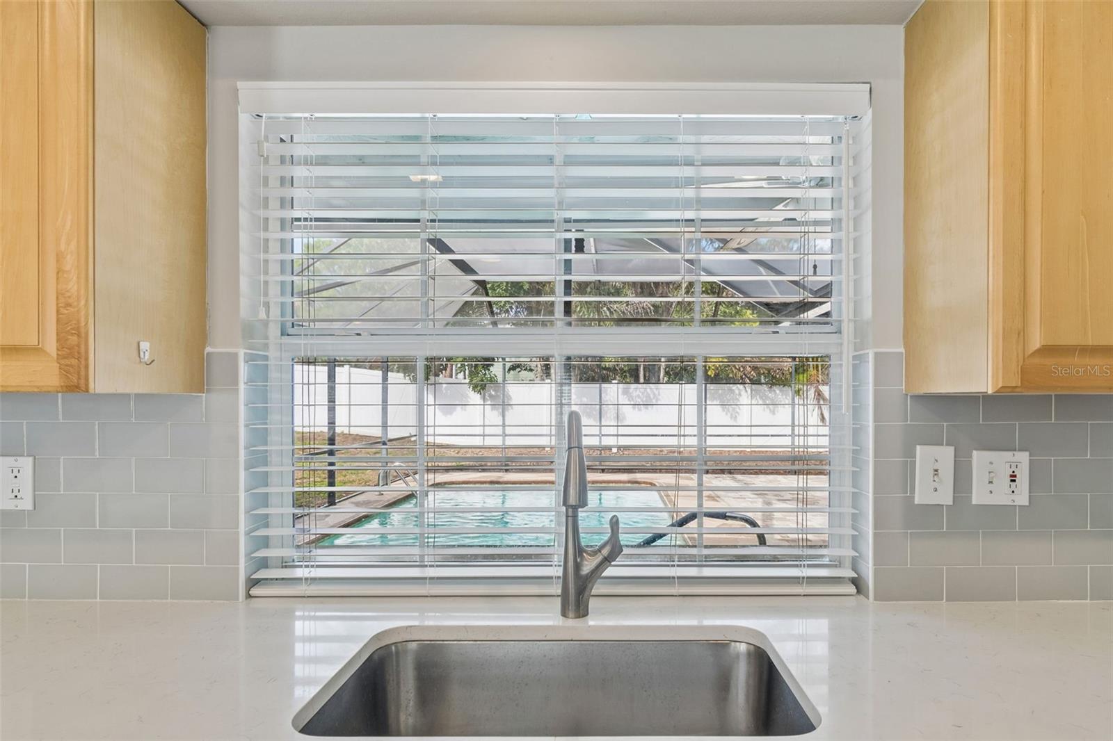 HIDDEN LAKE - Residential