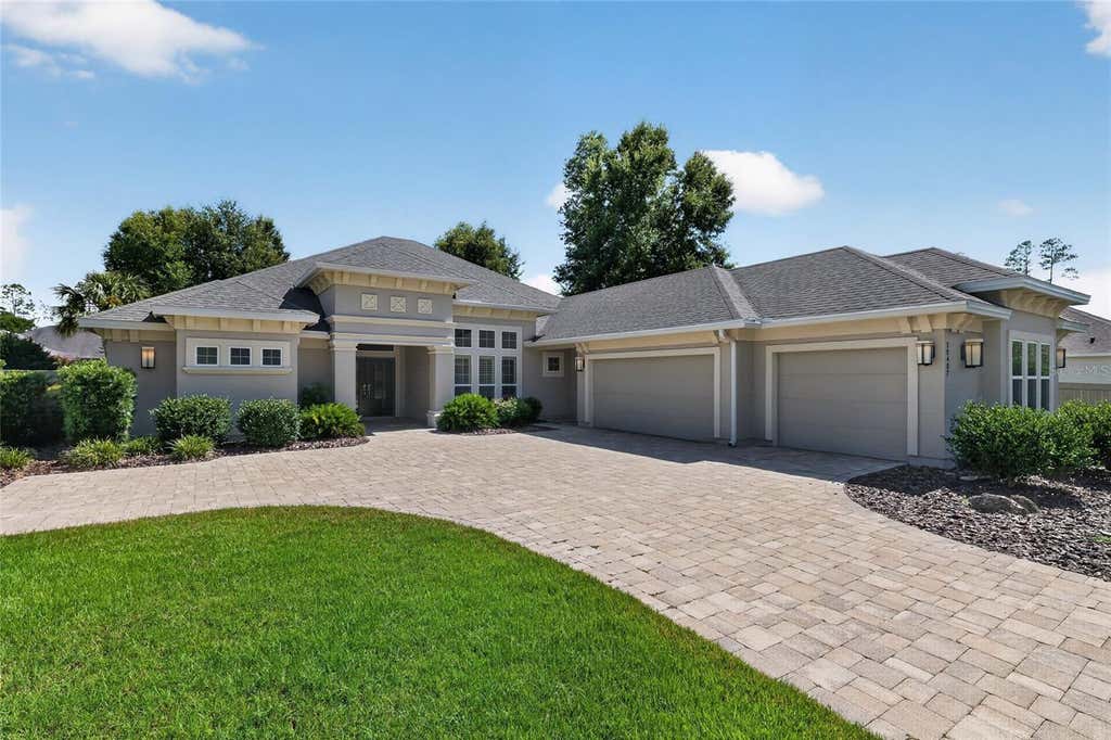 Photo of 10407 SW 26th Place, Gainesville, FL 32608 (MLS # GC541930)