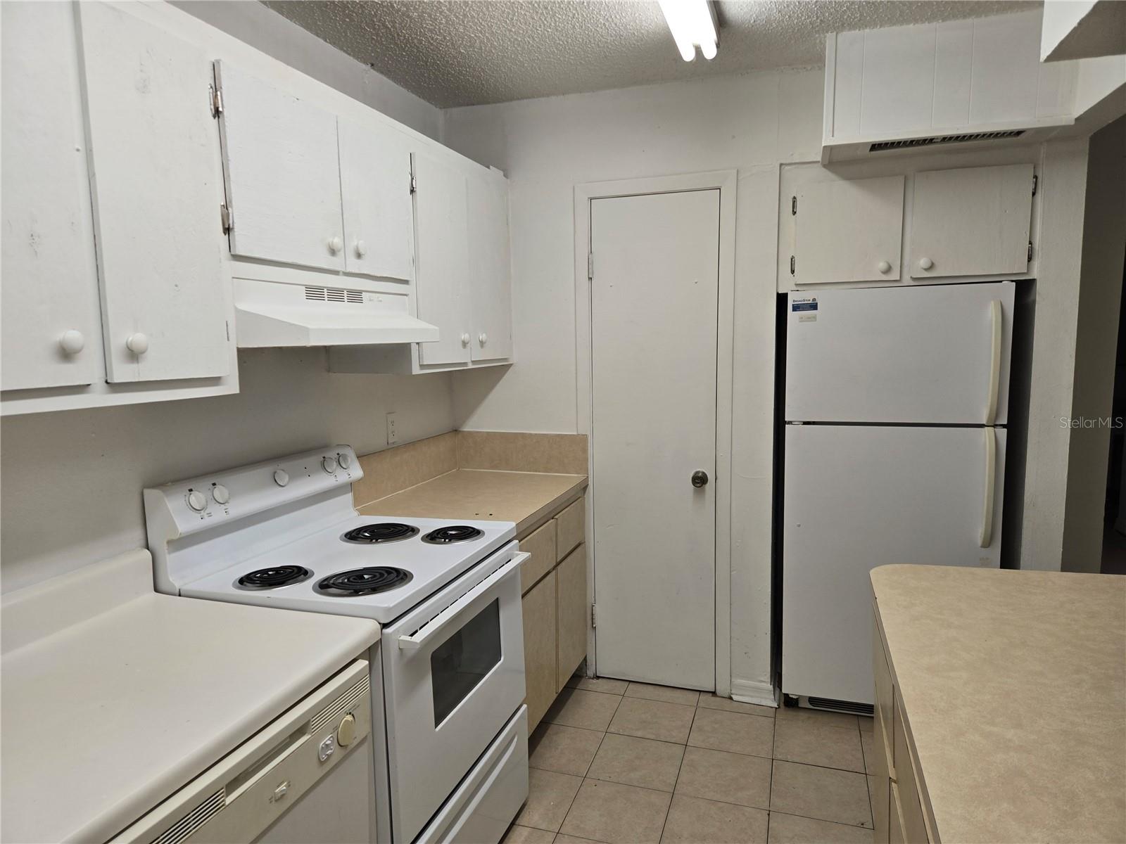 2811 SW ARCHER ROAD R-143
