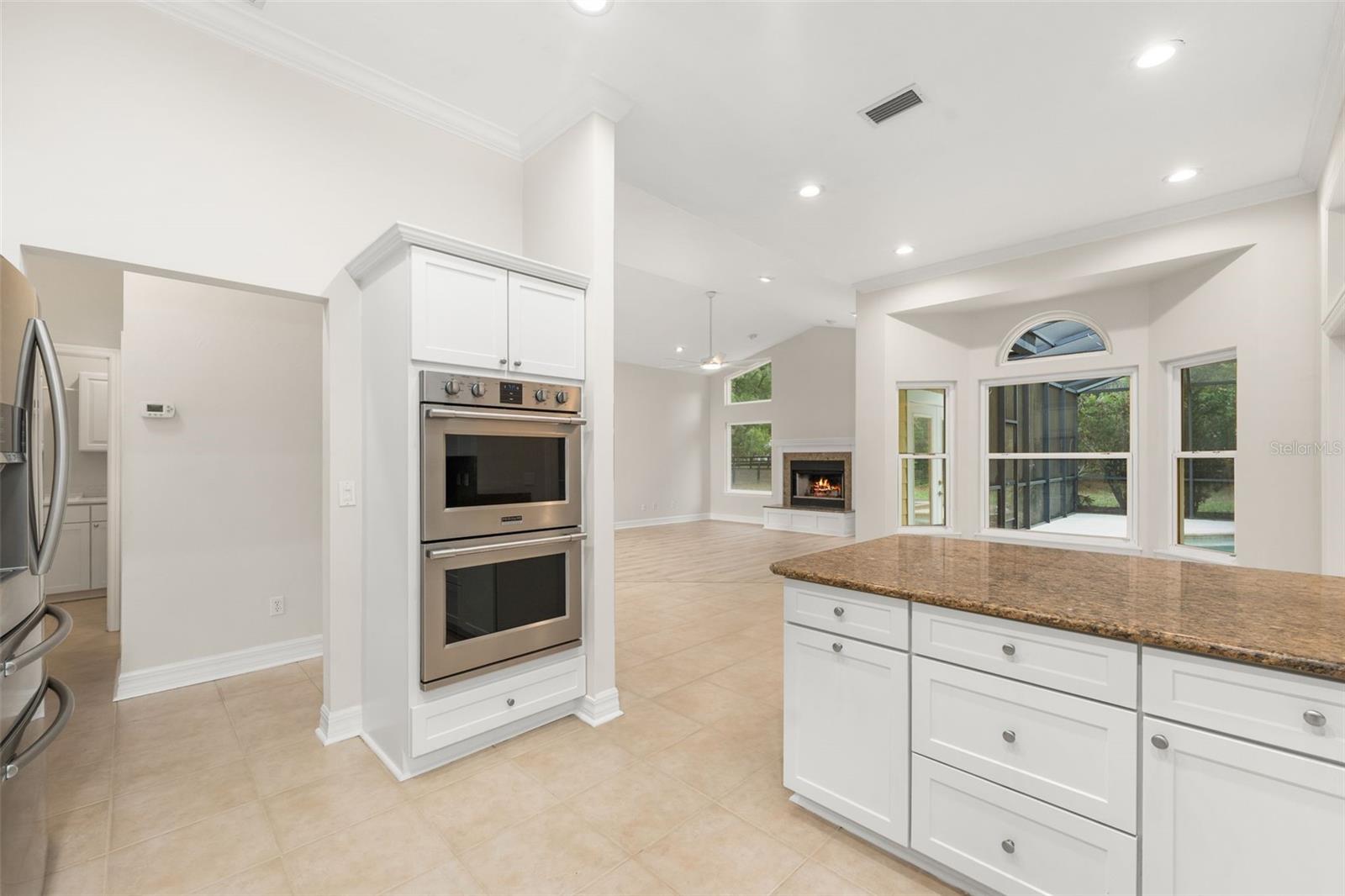 THOUSAND OAKS - Residential