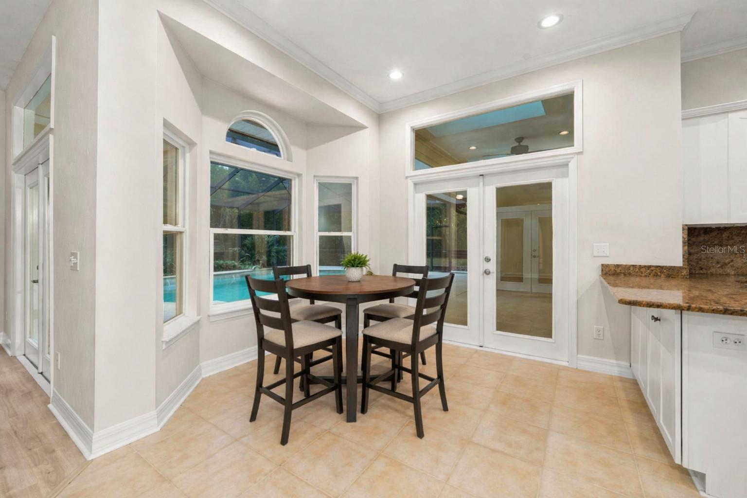 THOUSAND OAKS - Residential