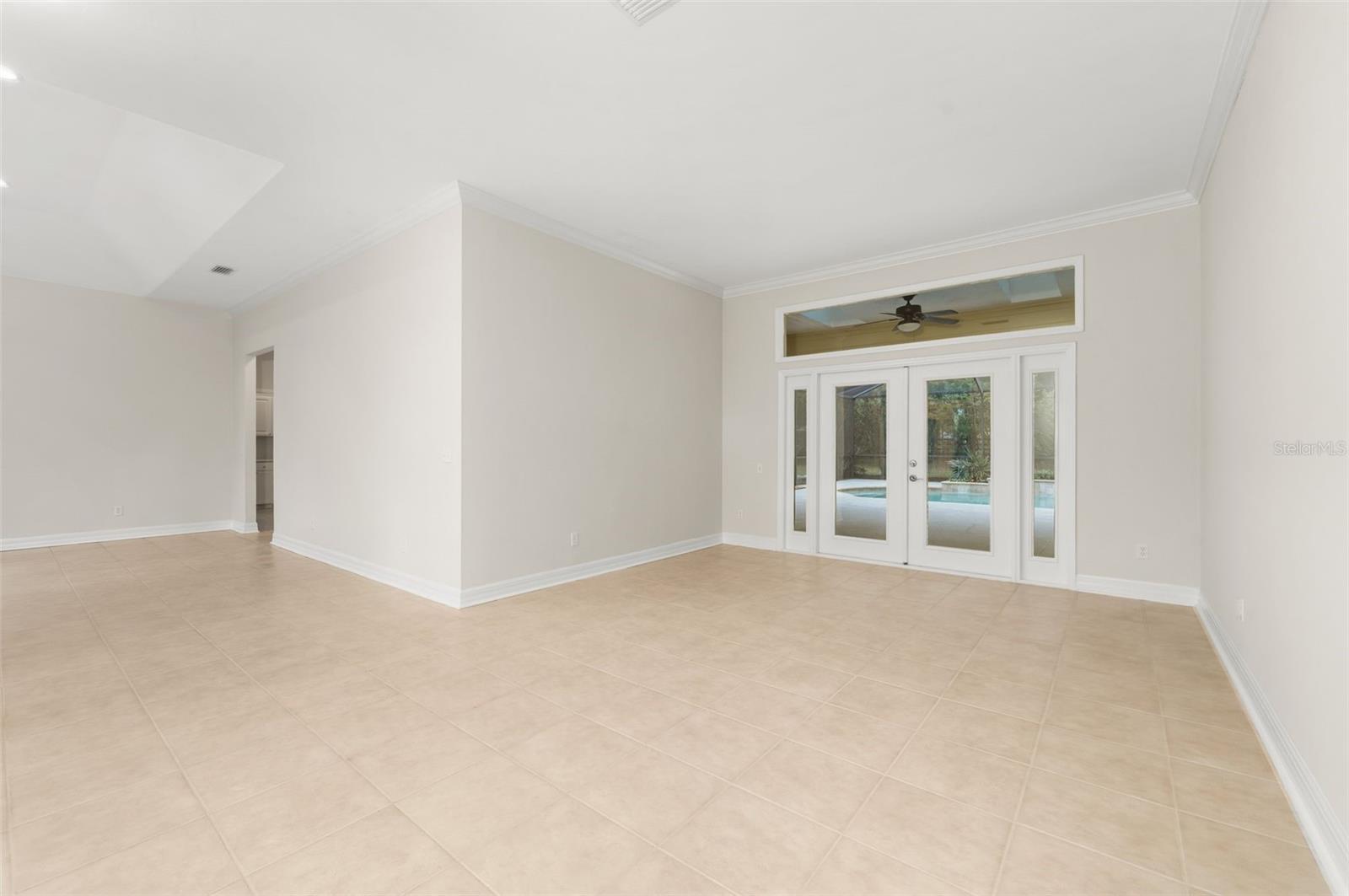 THOUSAND OAKS - Residential