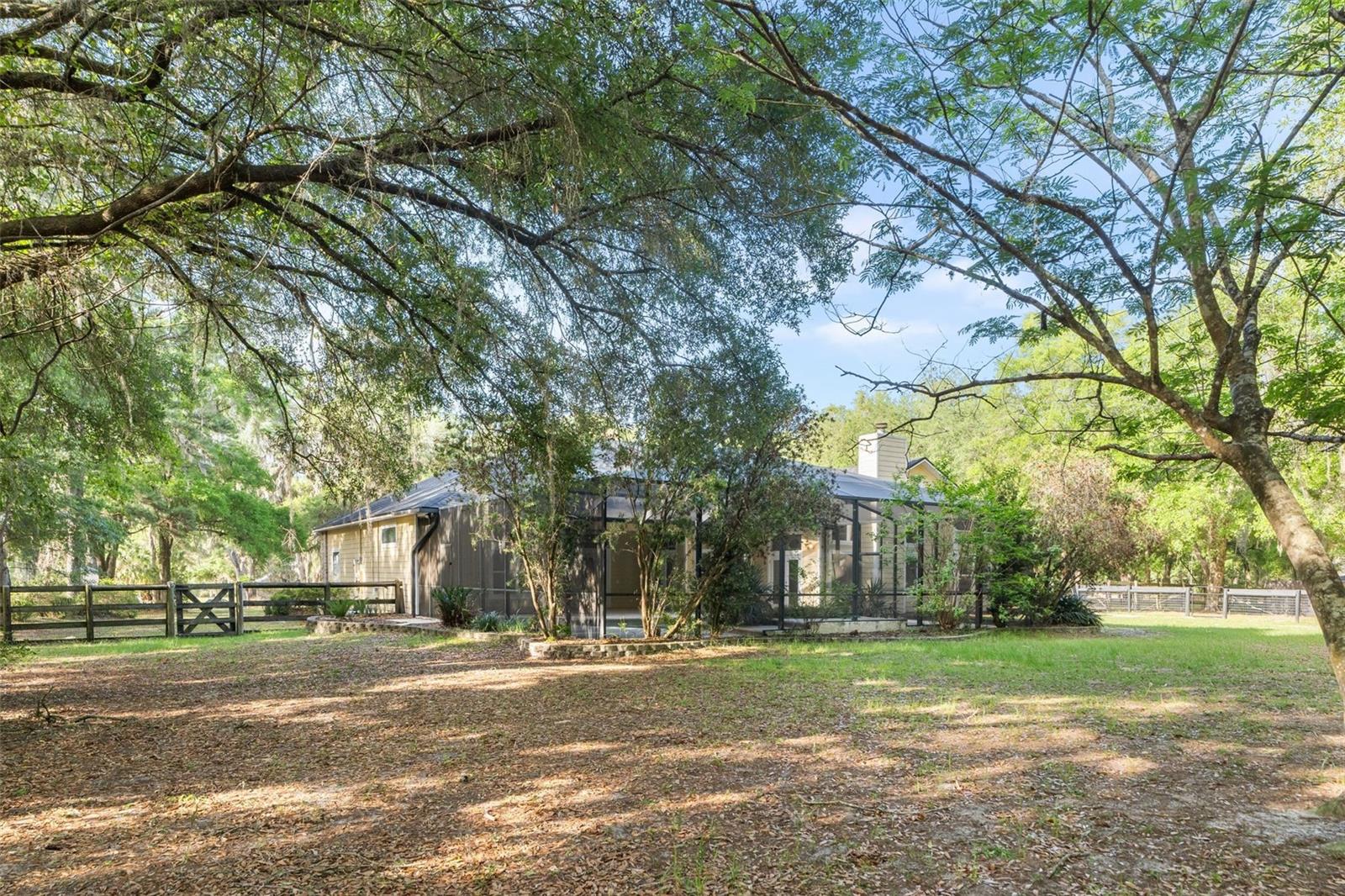 THOUSAND OAKS - Residential