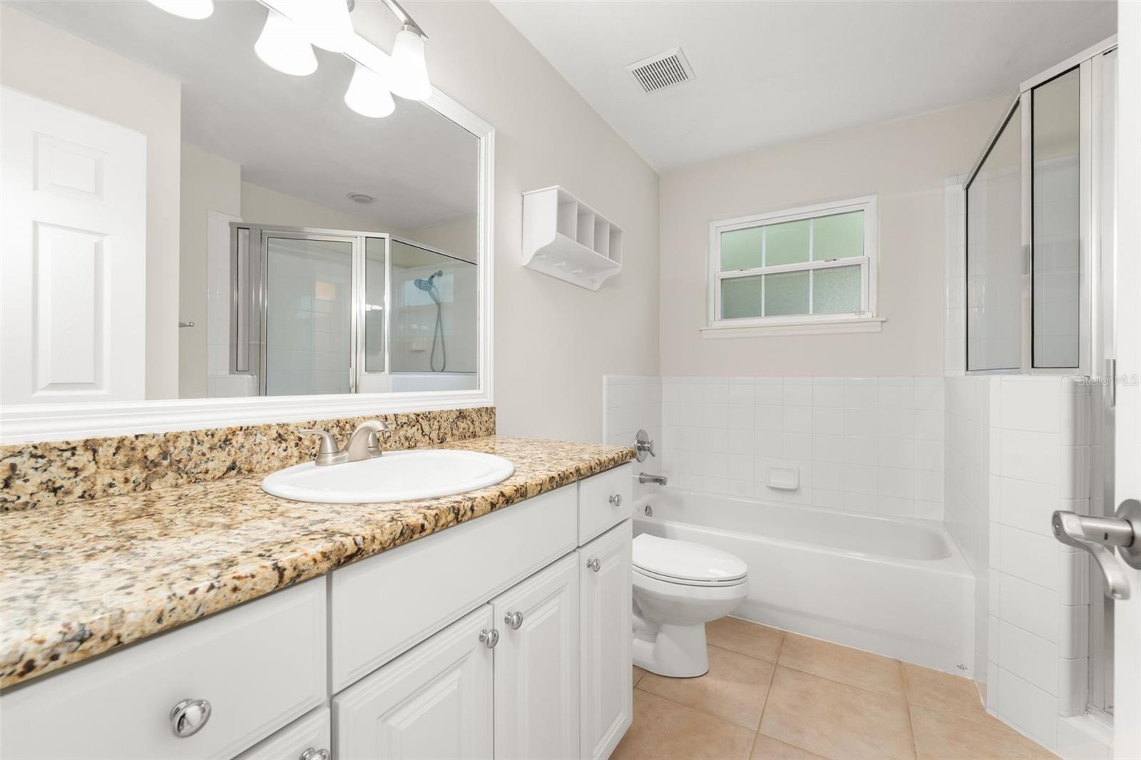 THOUSAND OAKS - Residential