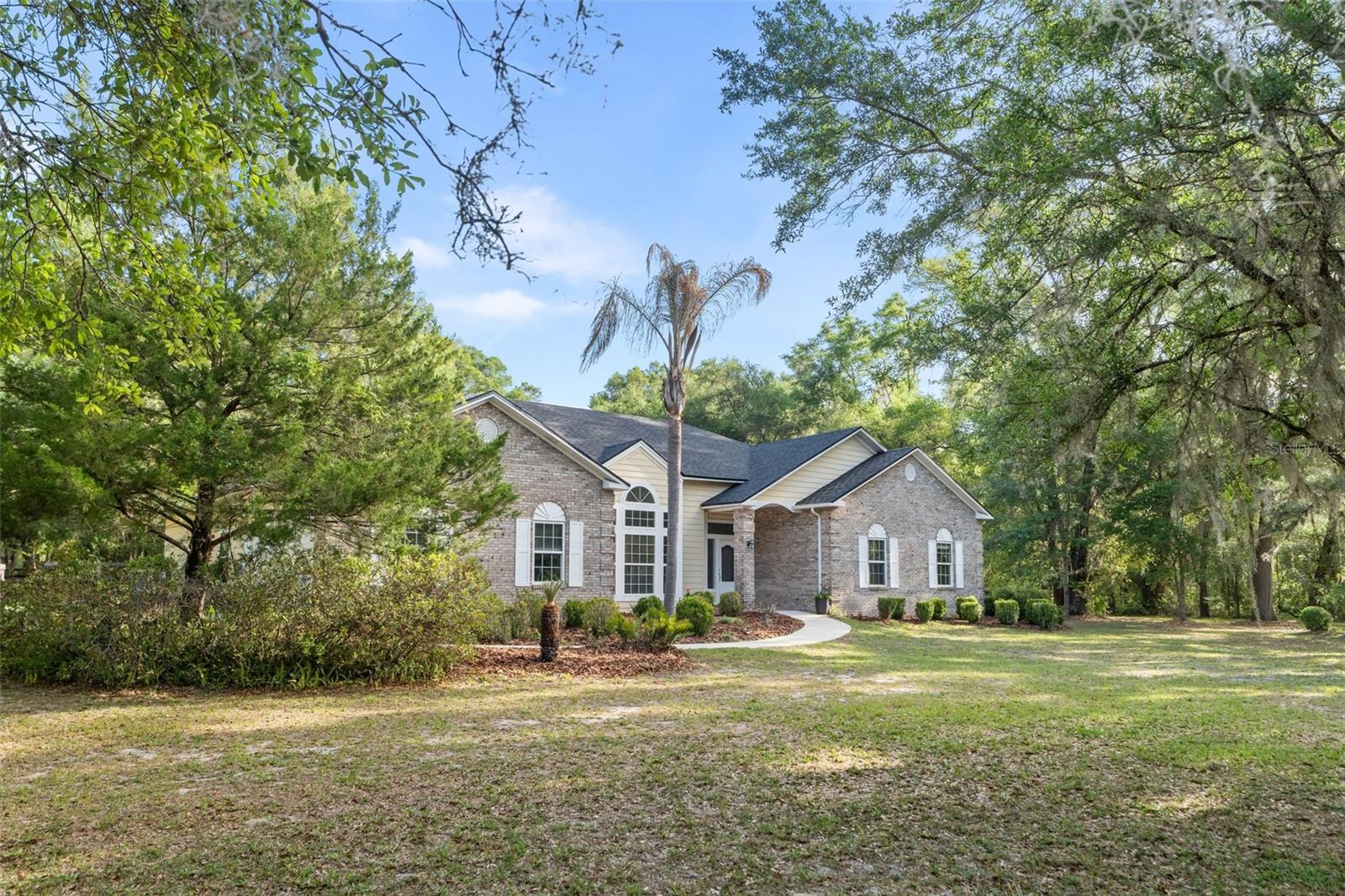 THOUSAND OAKS - Residential