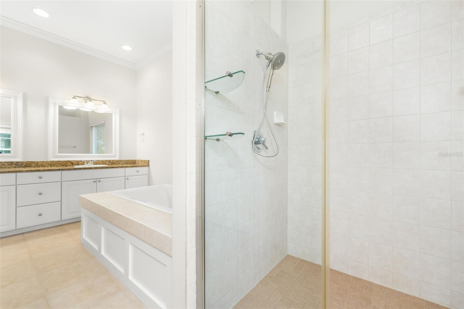 THOUSAND OAKS - Residential