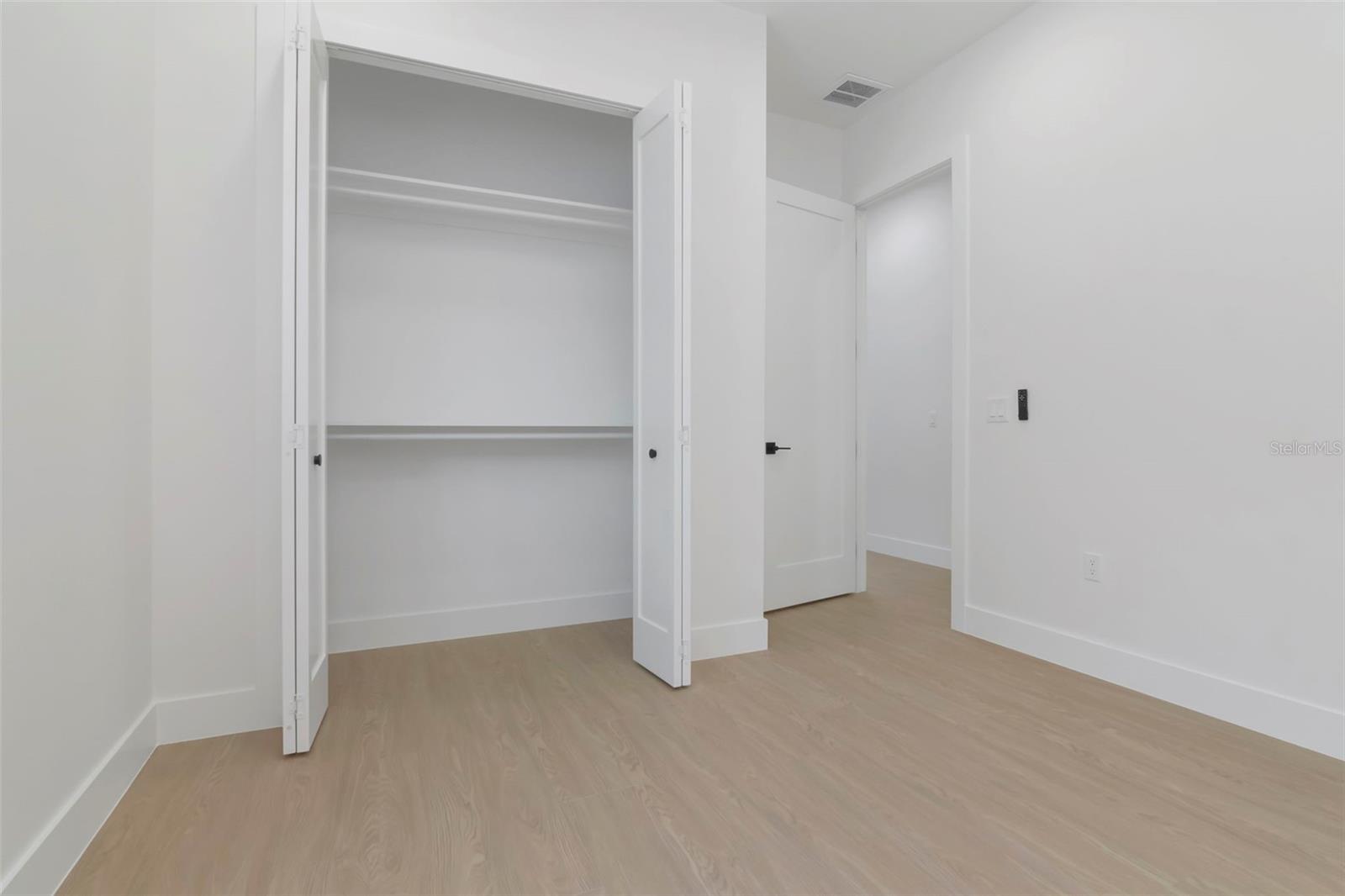 ARDMORE HEIGHTS - Residential