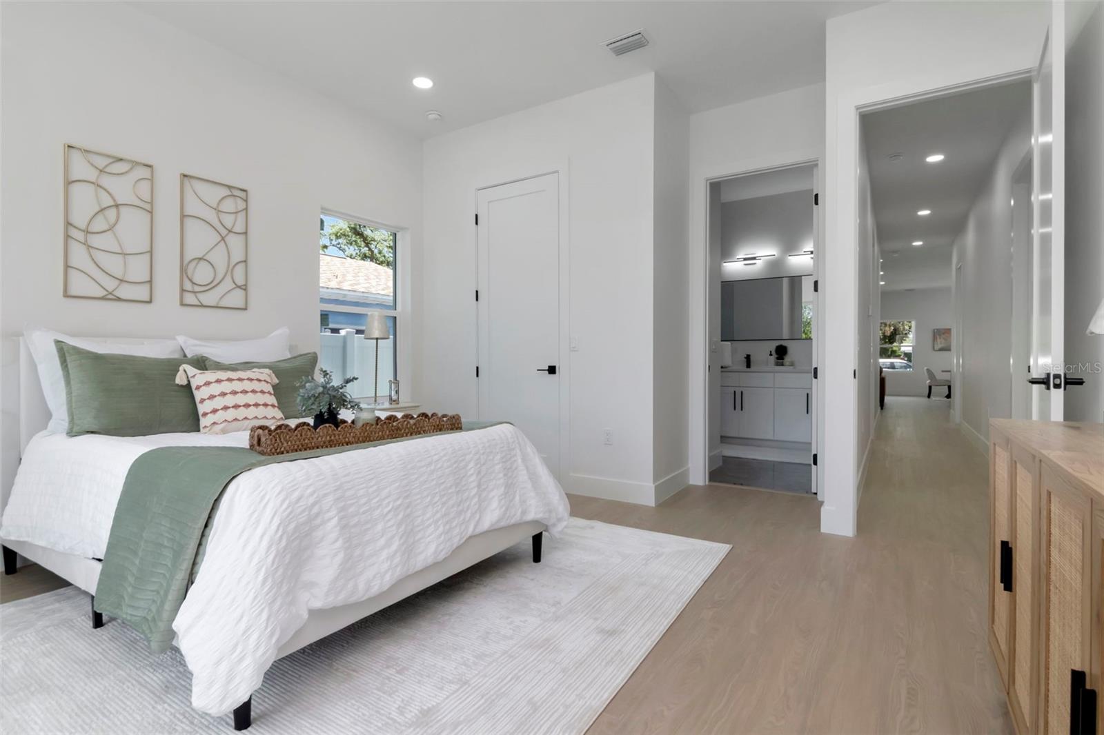 ARDMORE HEIGHTS - Residential