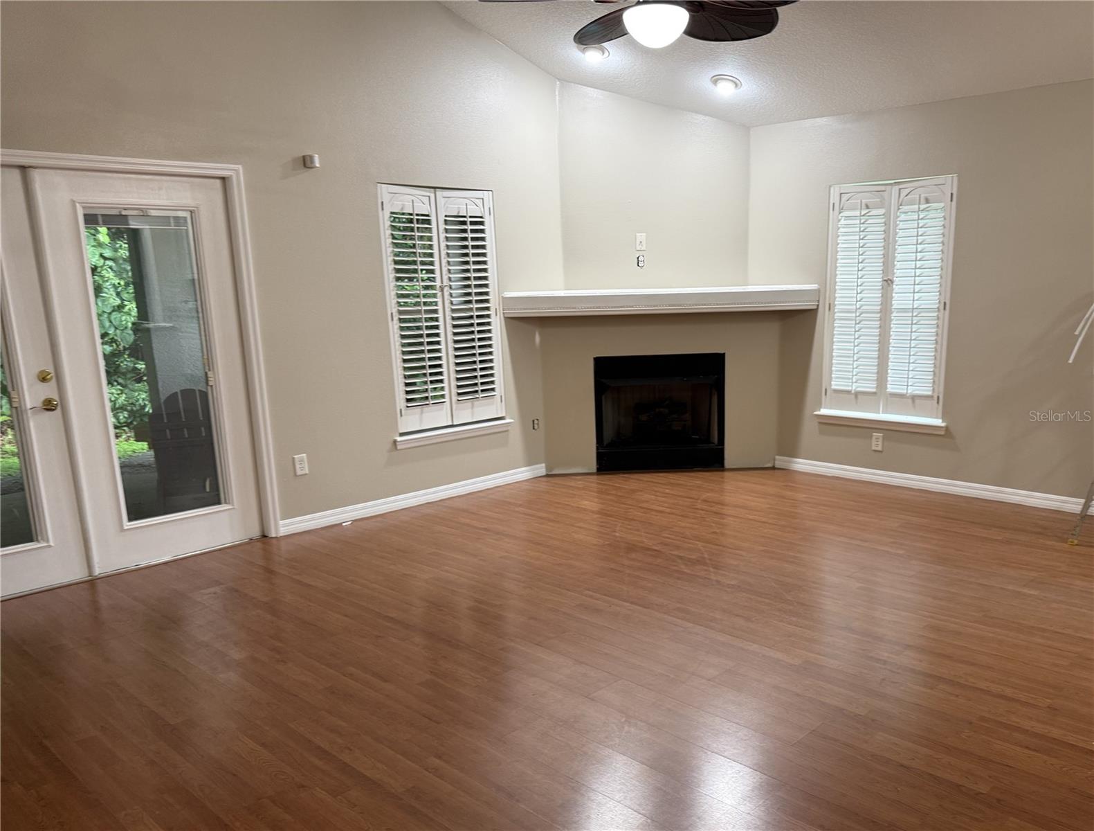 731 SE 30TH AVENUE