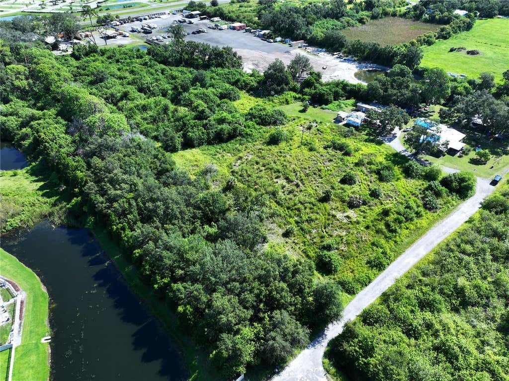 Photo of 10th Ave SE, Ruskin, FL 33570 (MLS # TB8534054)