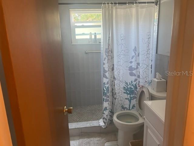 PARADISE SHORES - Residential Lease