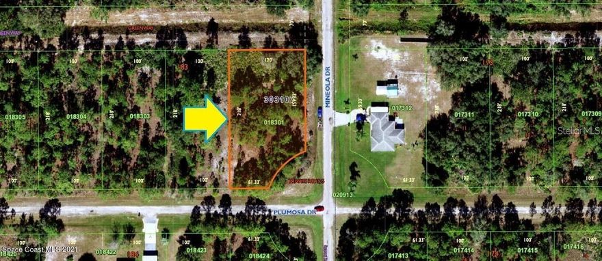 Oversized corner lot with quick access to Lake Walk In Water in the lake community of Lake Estates, a golfing, fishing and boating community in the center of Florida. Polk County's best kept secret! If you want to enjoy Florida living at its best, this is where you want to invest! this 0.55 acre in Estate Lakes Florida buildable lot with access to beautiful Lake Walk-in-the-Water located in Lake Estates, a residential community on the outskirts of Lake Wales. Lake Walk-in-the-Water is a 7500 acre lake that offers the best bass fishing with the longest freshwater fishing pier in the State of Florida. Along the lake there is a beach, boat marina, boat ramp, and lakefront pavilion with grills and covered picnic tables. side from trophy fishing and boating, the community has deer, turkeys, cranes, and all kinds of birds that come in during different times in the season to nest in the gorgeous trees in the community. For those who prefer to golf, the community has a nice 18-hole golf course and a pro shop. For sports enthusiasts, the community also has a fitness room, a basketball court, a tennis court, pickle ball, and skiing. The 23,000 sq.ft. clubhouse is available to the residents for entertaining. There is also a Cafe', Post Office,  and a Library. This community is designed for those who enjoy living year round in Florida. Between the Atlantic Ocean and the Gulf of Mexico there is no better place than this one to build to.