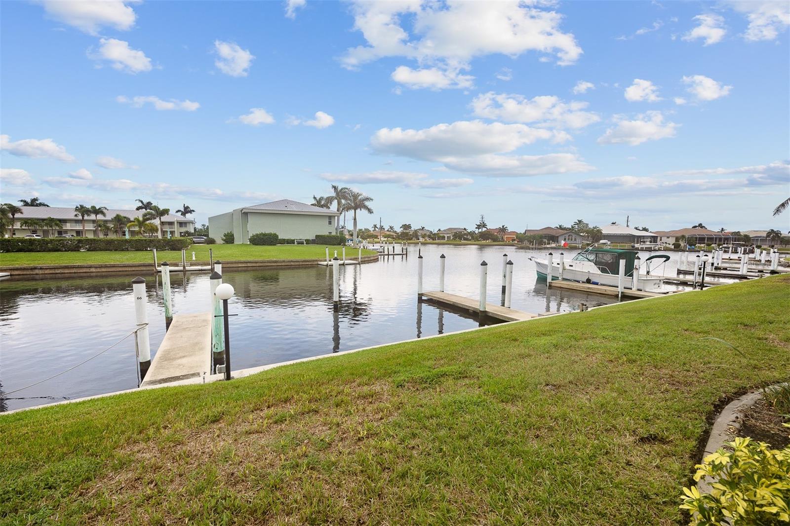 WINDJAMMER POINT PH 05 BLDG 01 - Residential