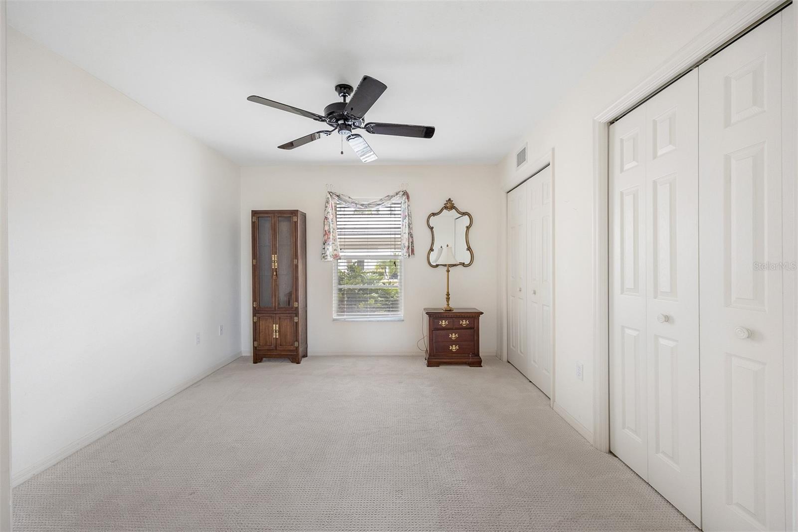 WINDJAMMER POINT PH 05 BLDG 01 - Residential