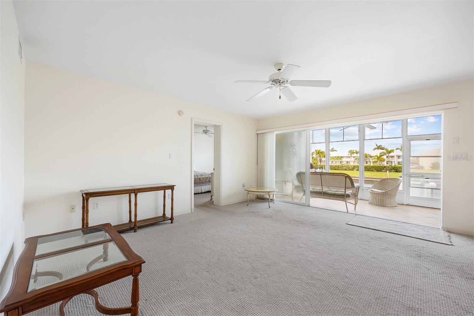 WINDJAMMER POINT PH 05 BLDG 01 - Residential