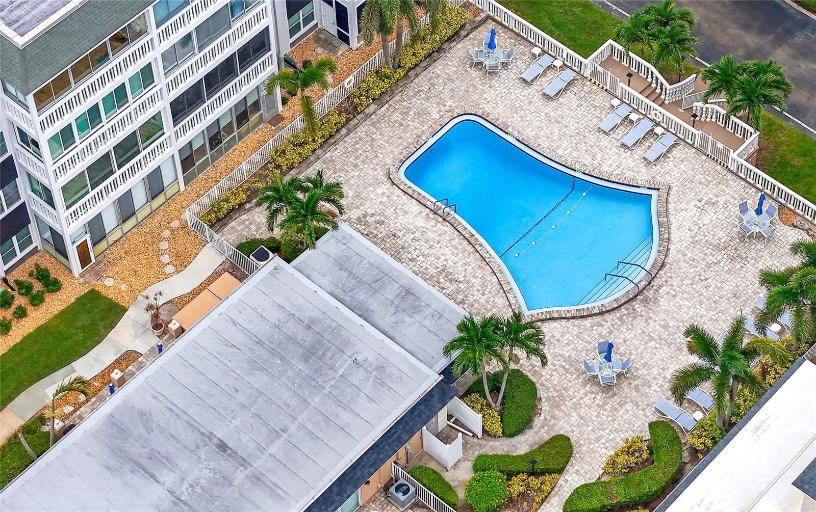 PORT BELLEAIR 4 CONDO - Residential