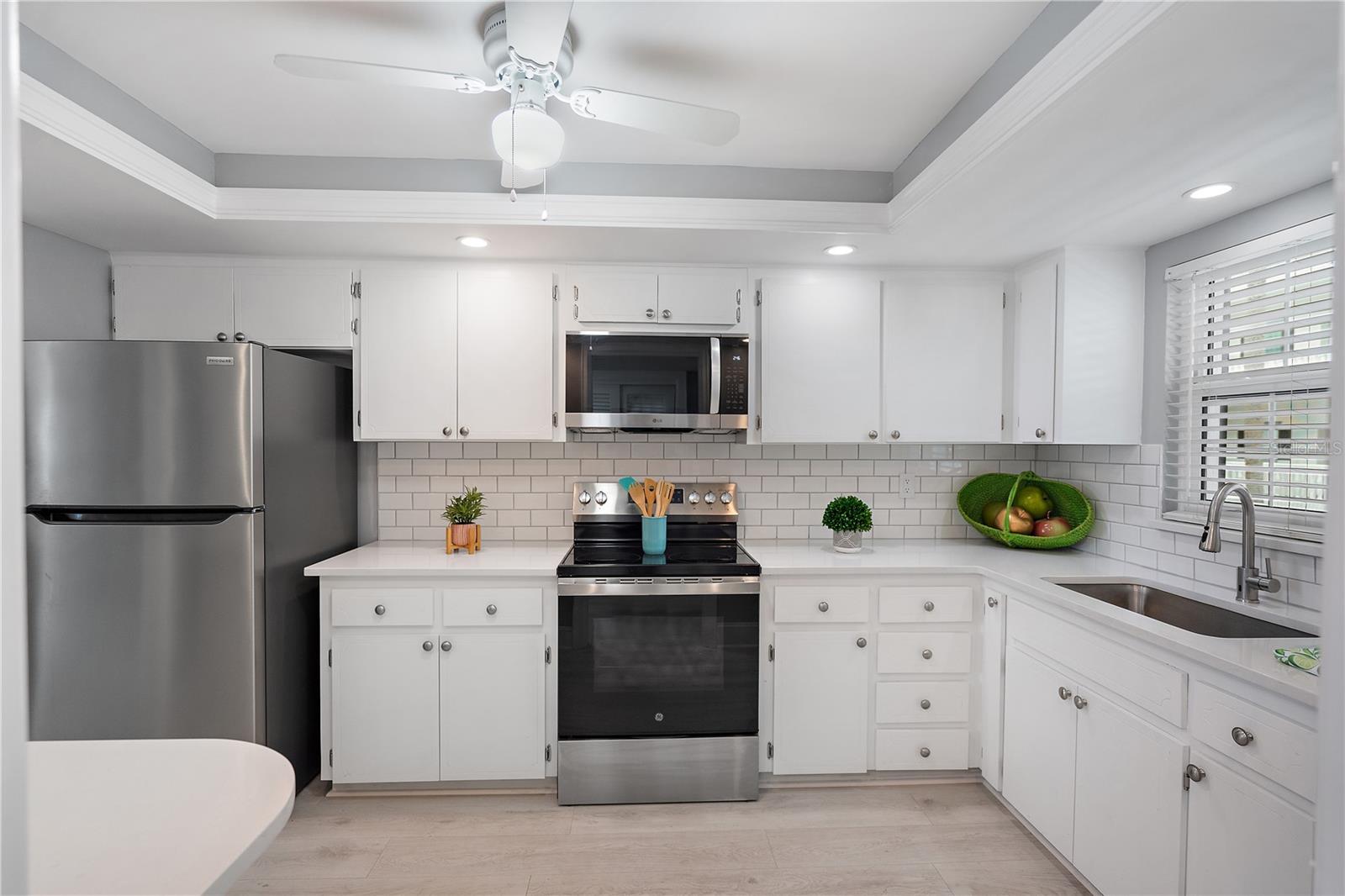 PORT BELLEAIR 4 CONDO - Residential