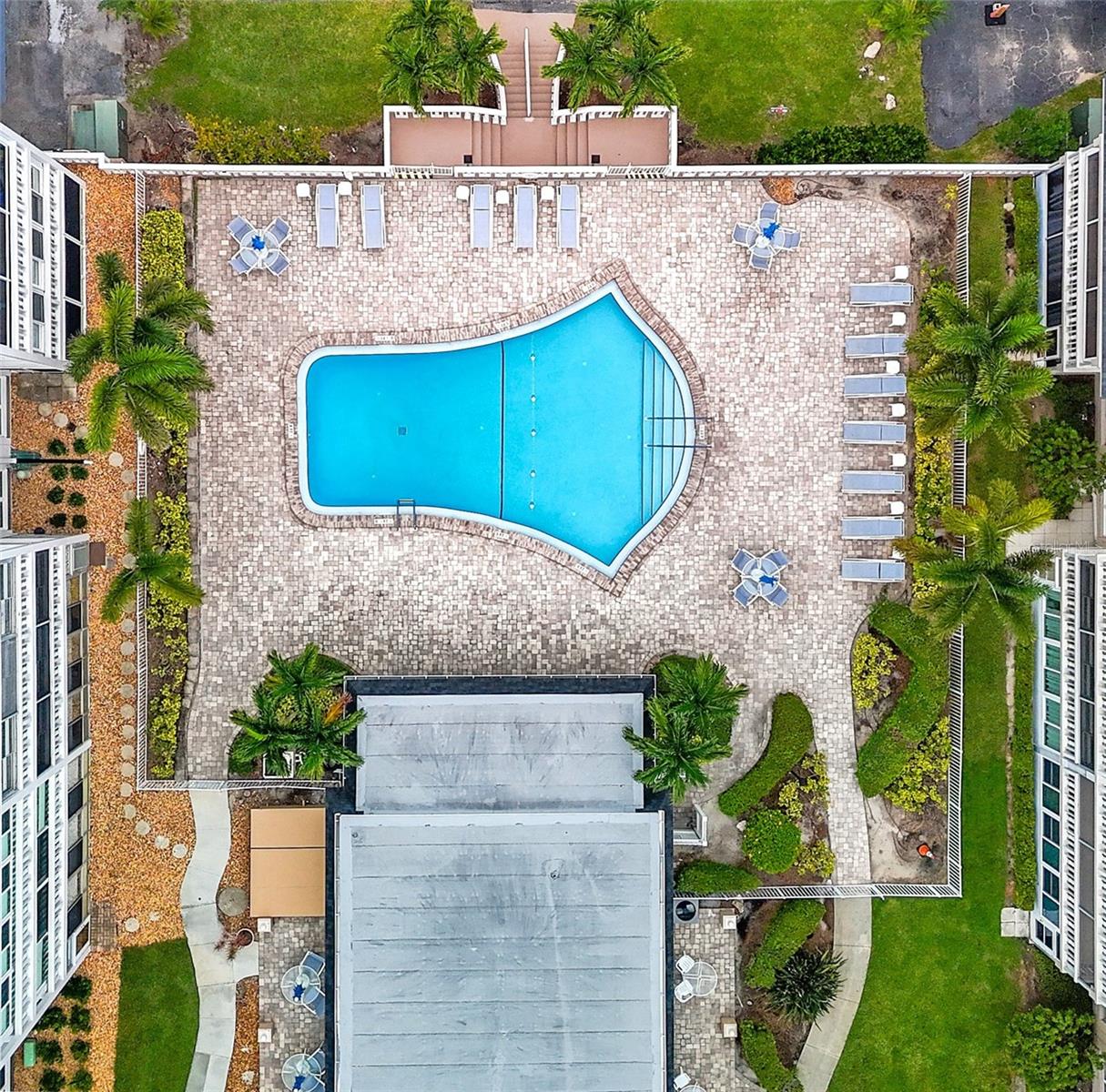 PORT BELLEAIR 4 CONDO - Residential