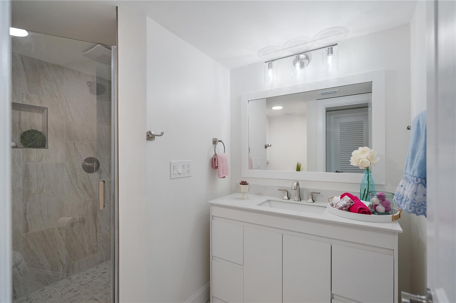 PORT BELLEAIR 4 CONDO - Residential