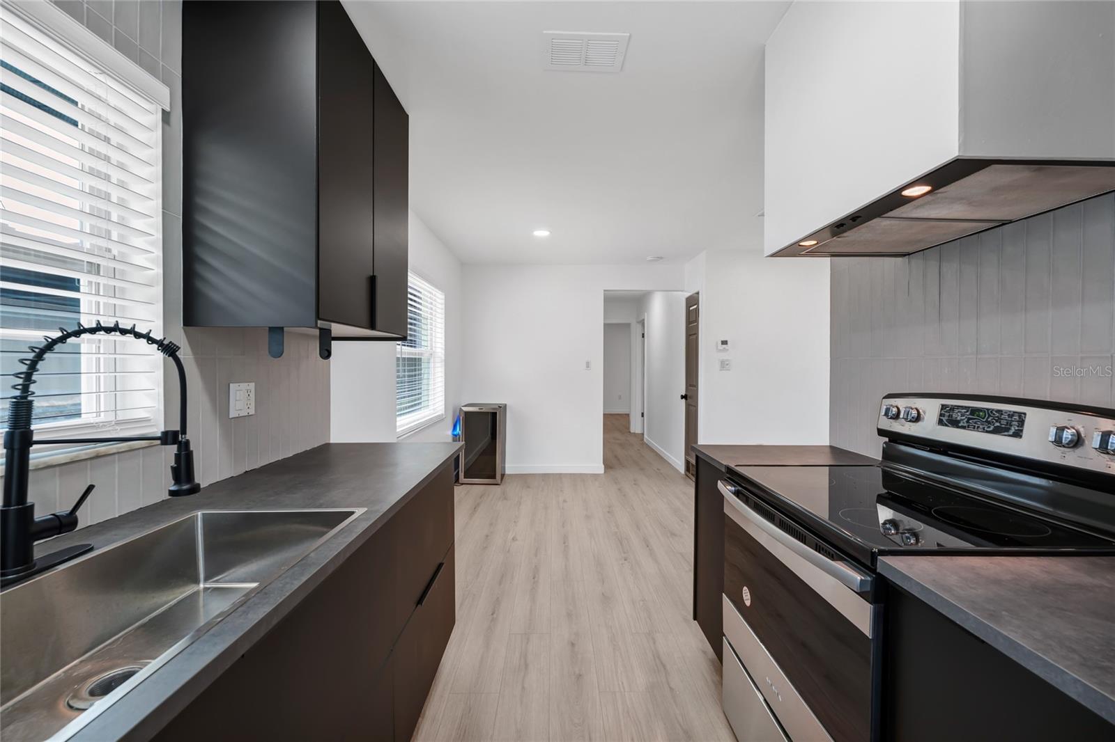 HIGHLAND GROVE 2ND ADD - Residential