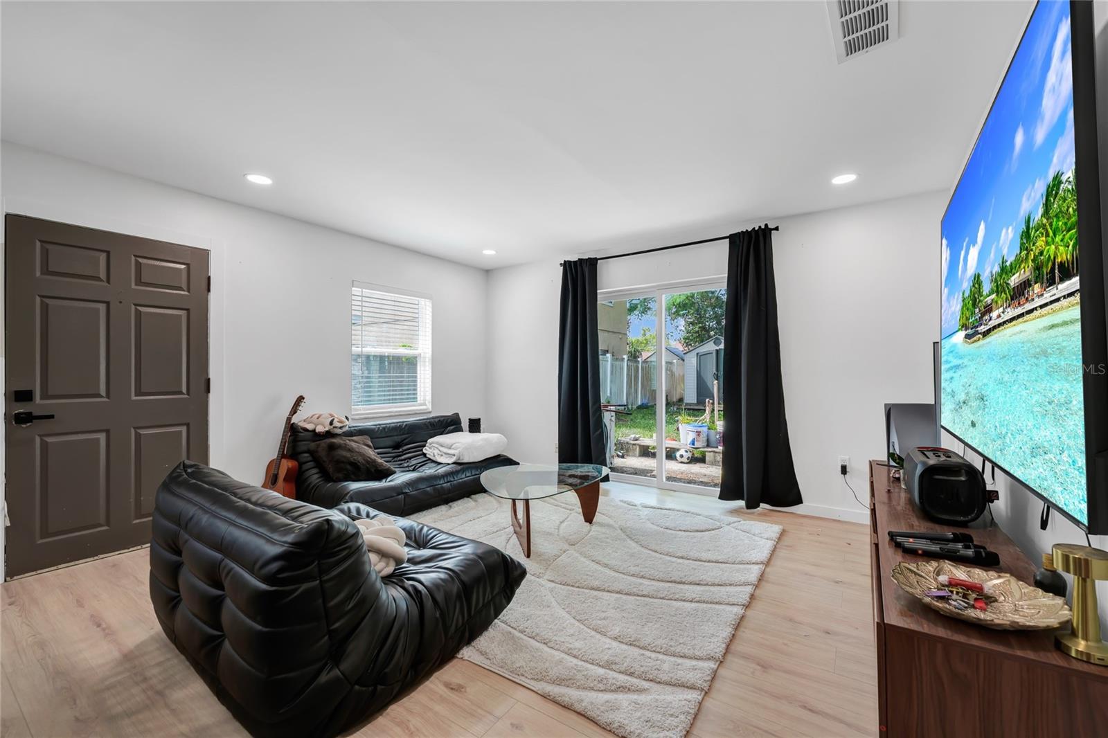 HIGHLAND GROVE 2ND ADD - Residential