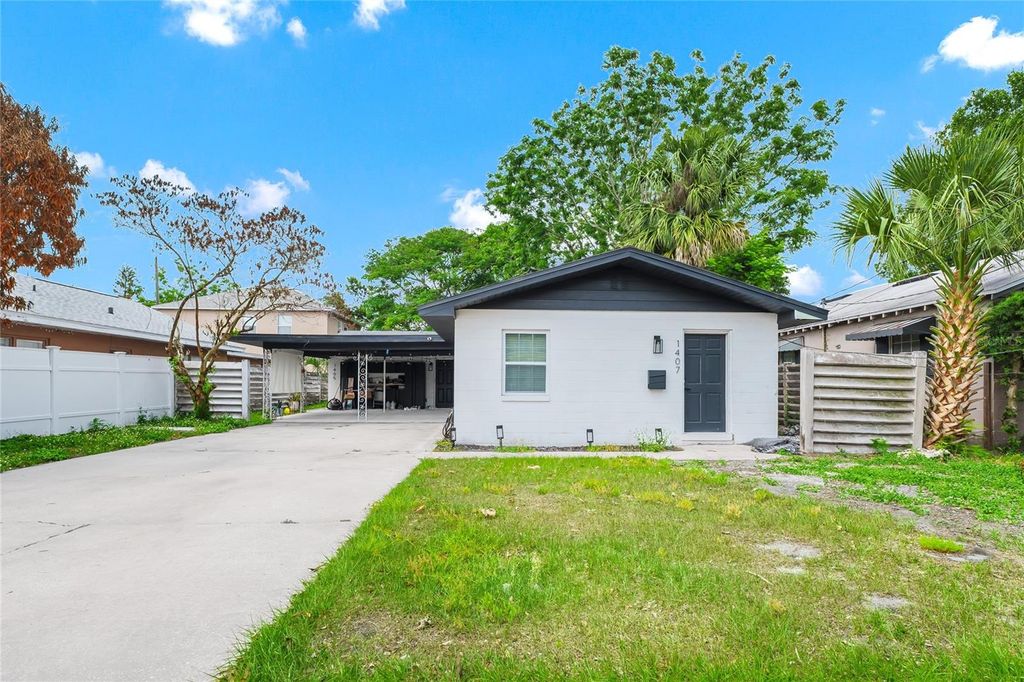 Photo of Orlando, FL 32803 (MLS # O6407673)