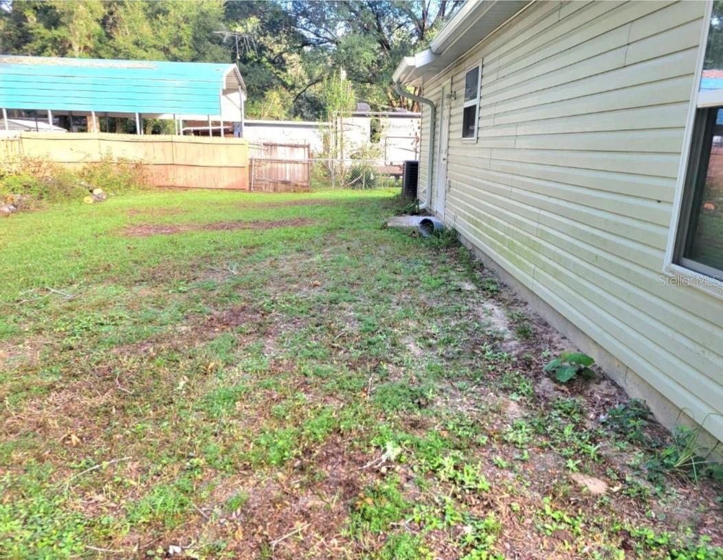 OCALA PARK ESTATE - Residential Lease