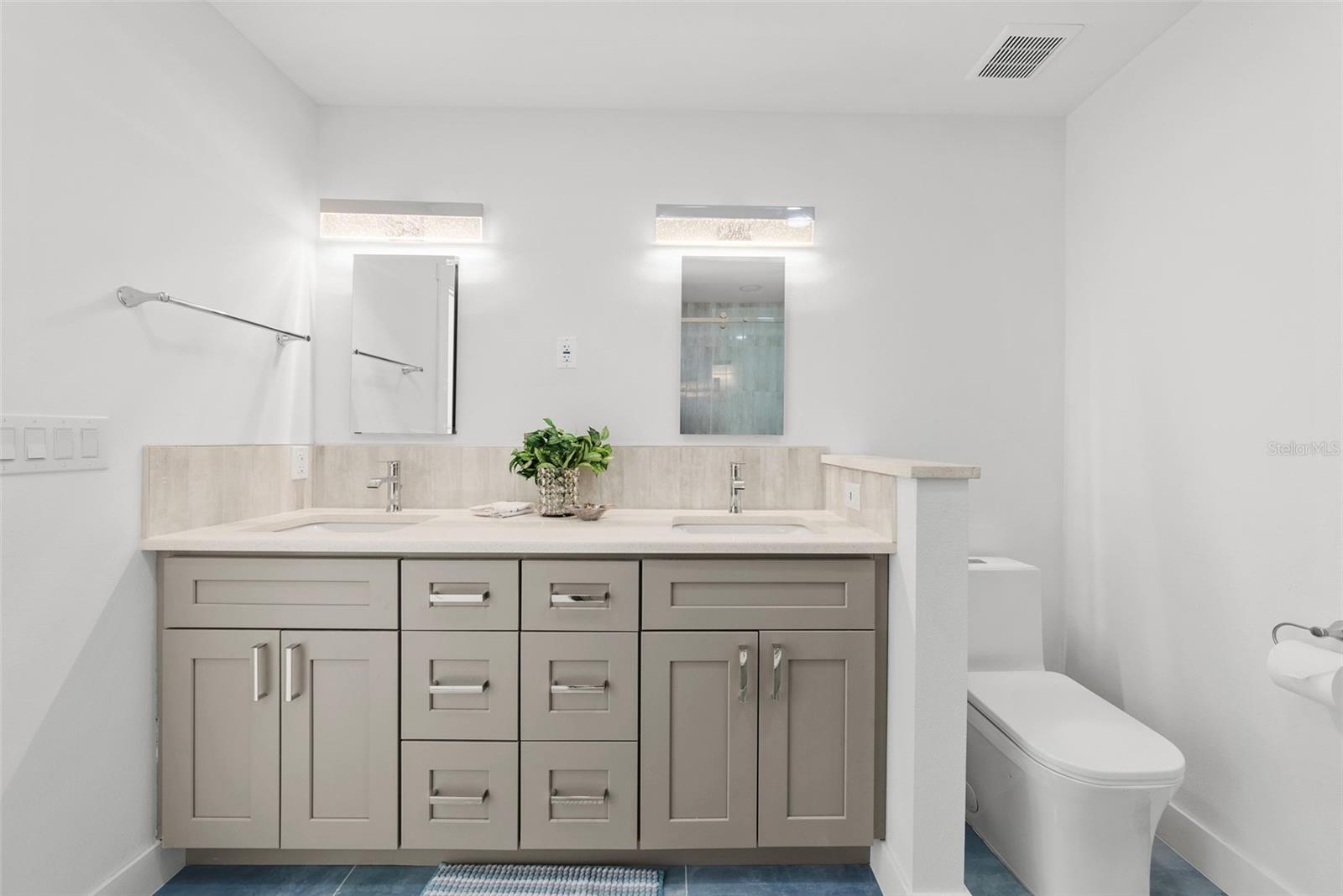 TRINITY ACRES - Residential