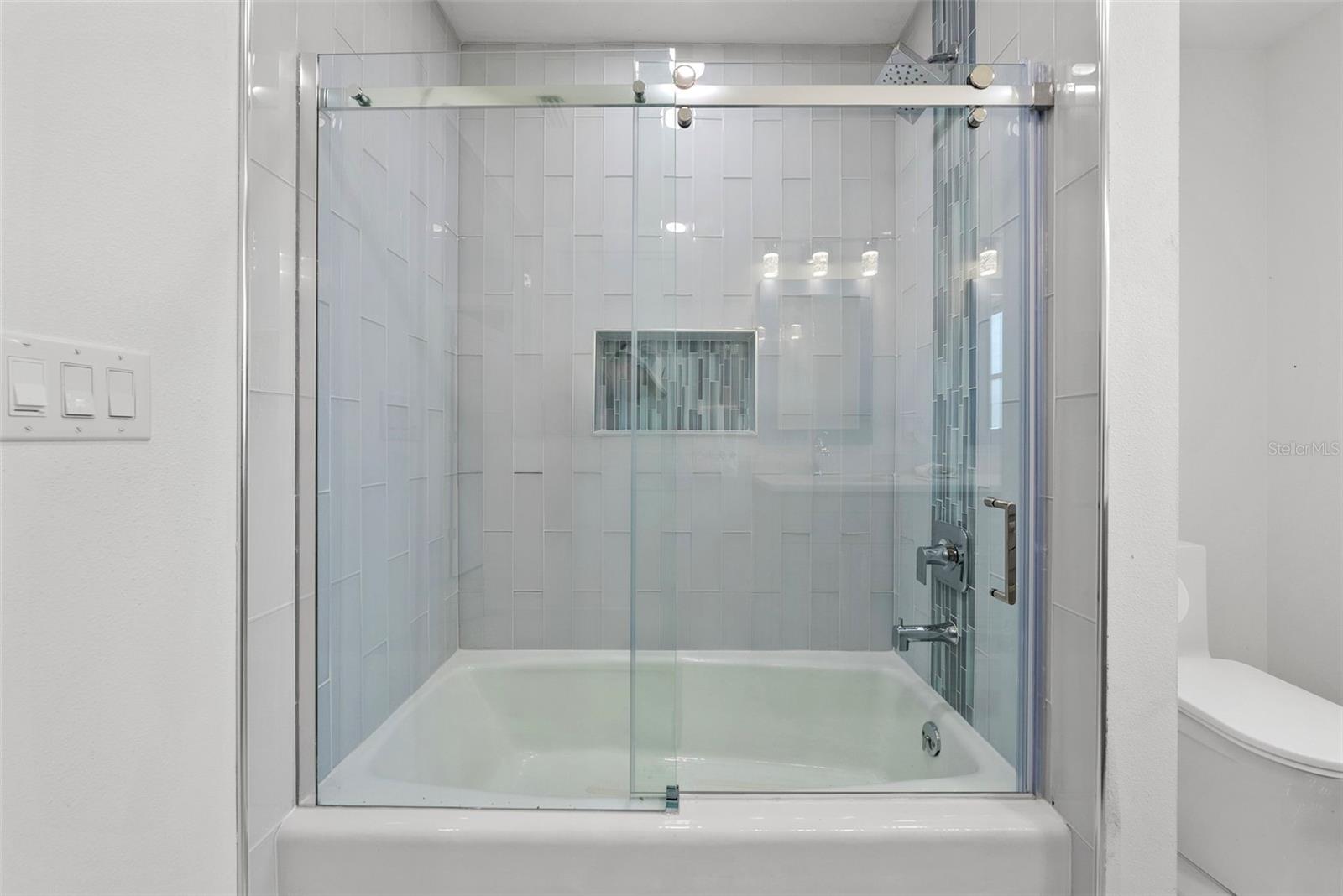 TRINITY ACRES - Residential