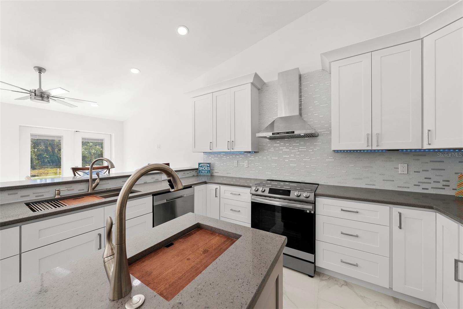 TRINITY ACRES - Residential