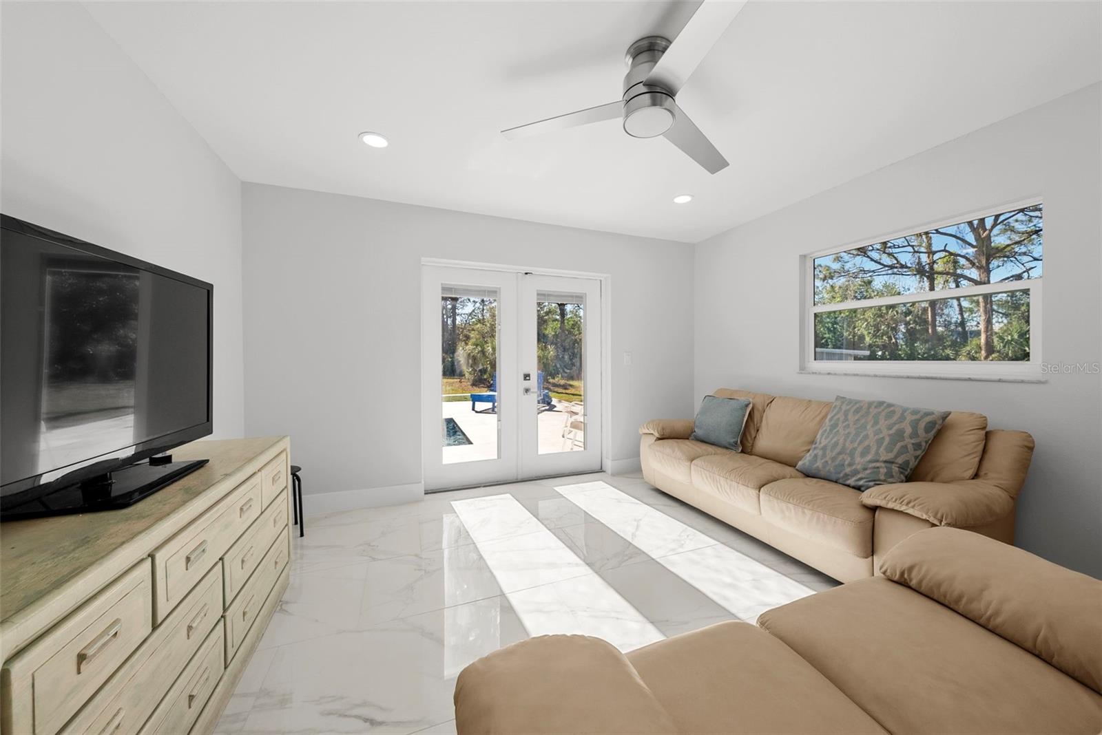 TRINITY ACRES - Residential