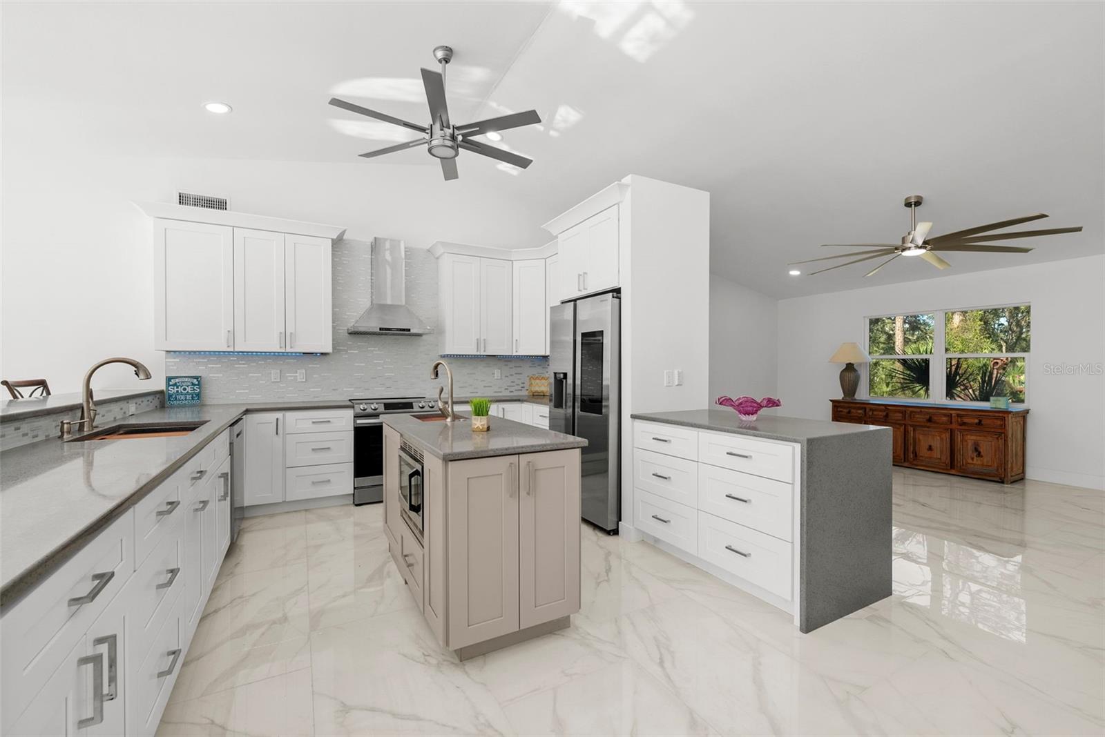 TRINITY ACRES - Residential