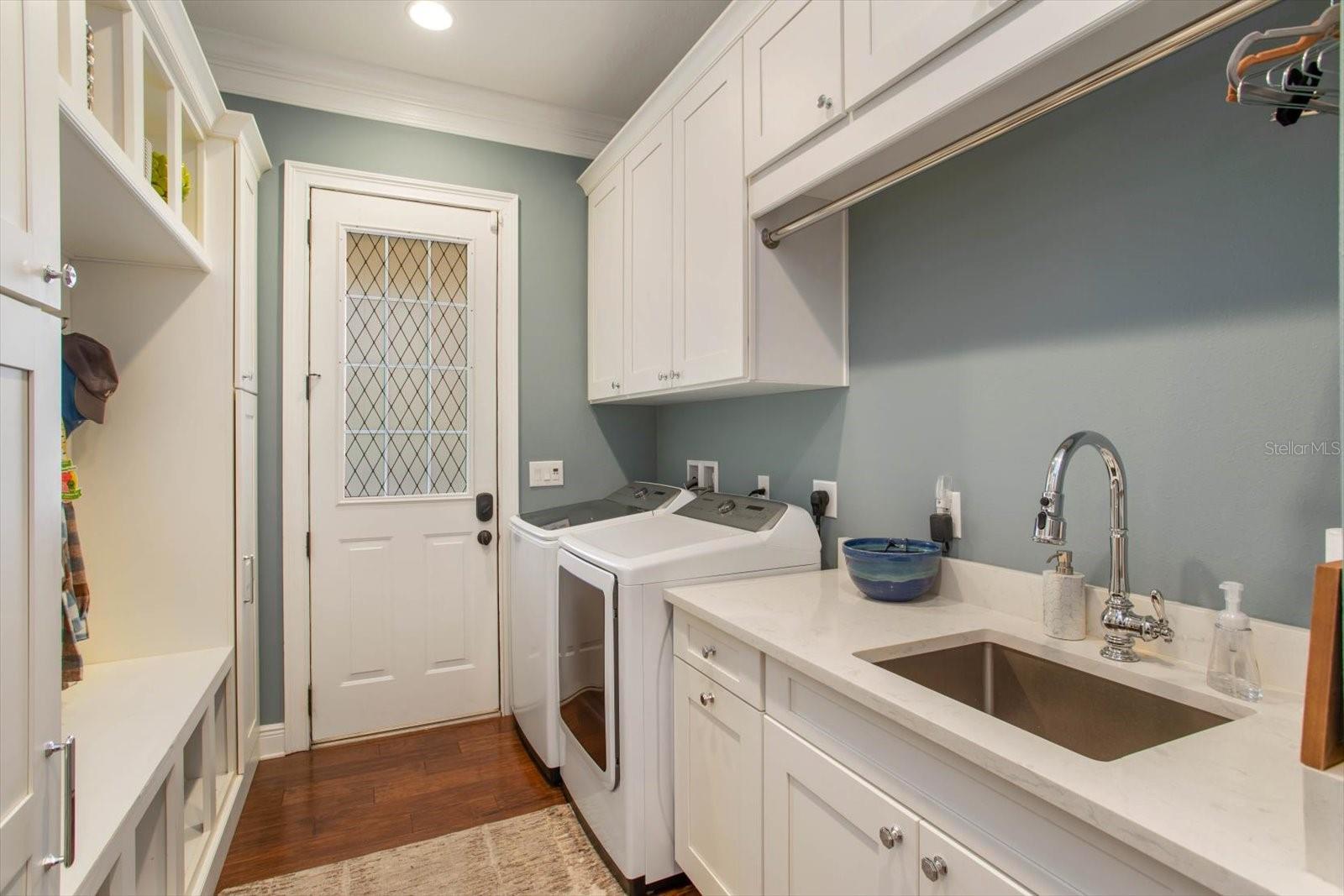 KEENES POINTE - Residential