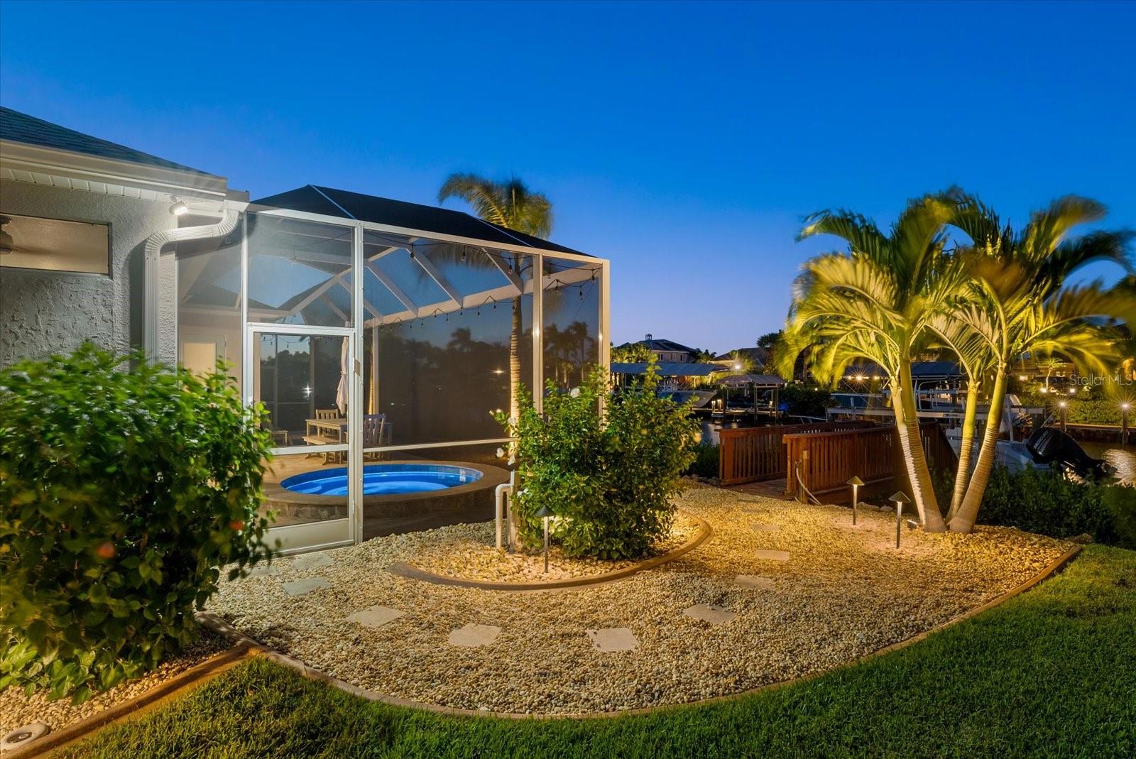 RIVERDALE - Residential