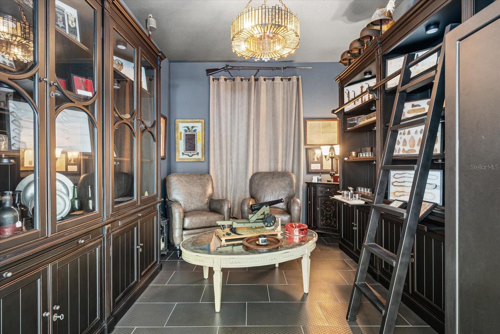 RIVERDALE - Residential