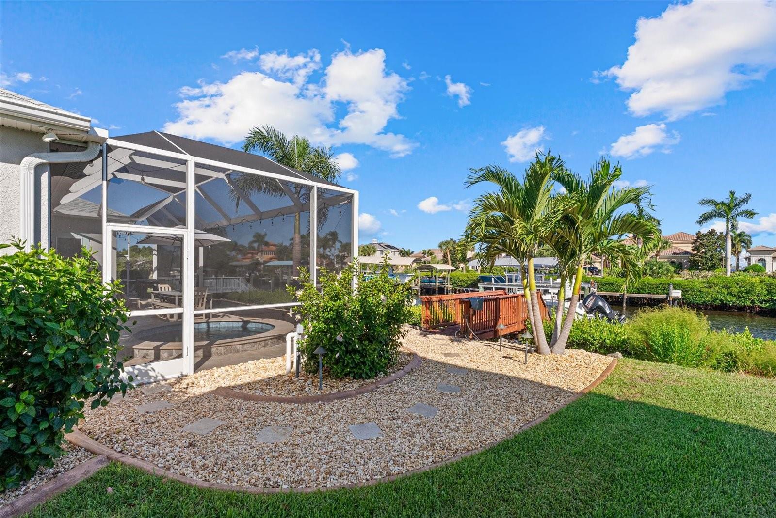 RIVERDALE - Residential