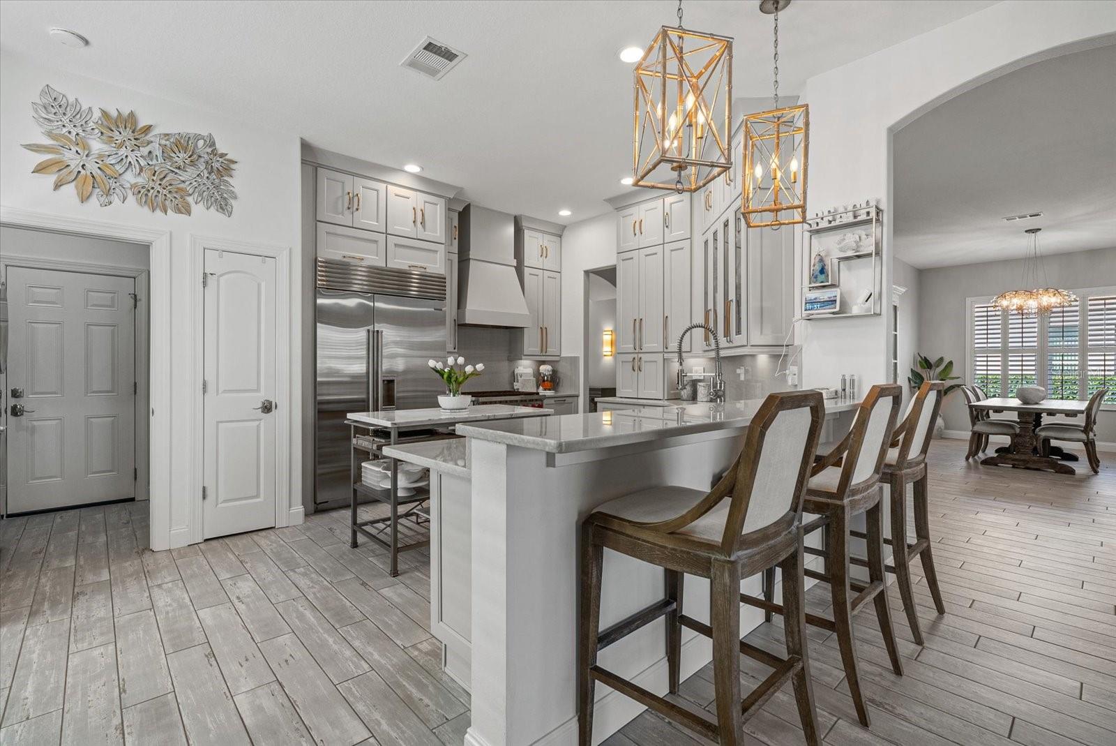 RIVERDALE - Residential