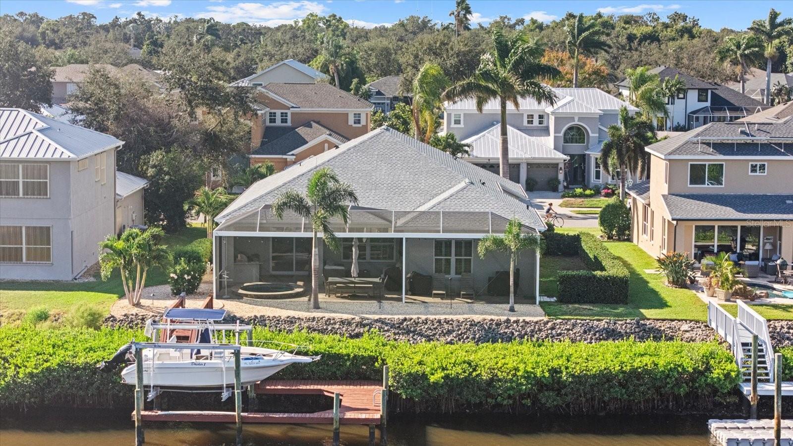 RIVERDALE - Residential