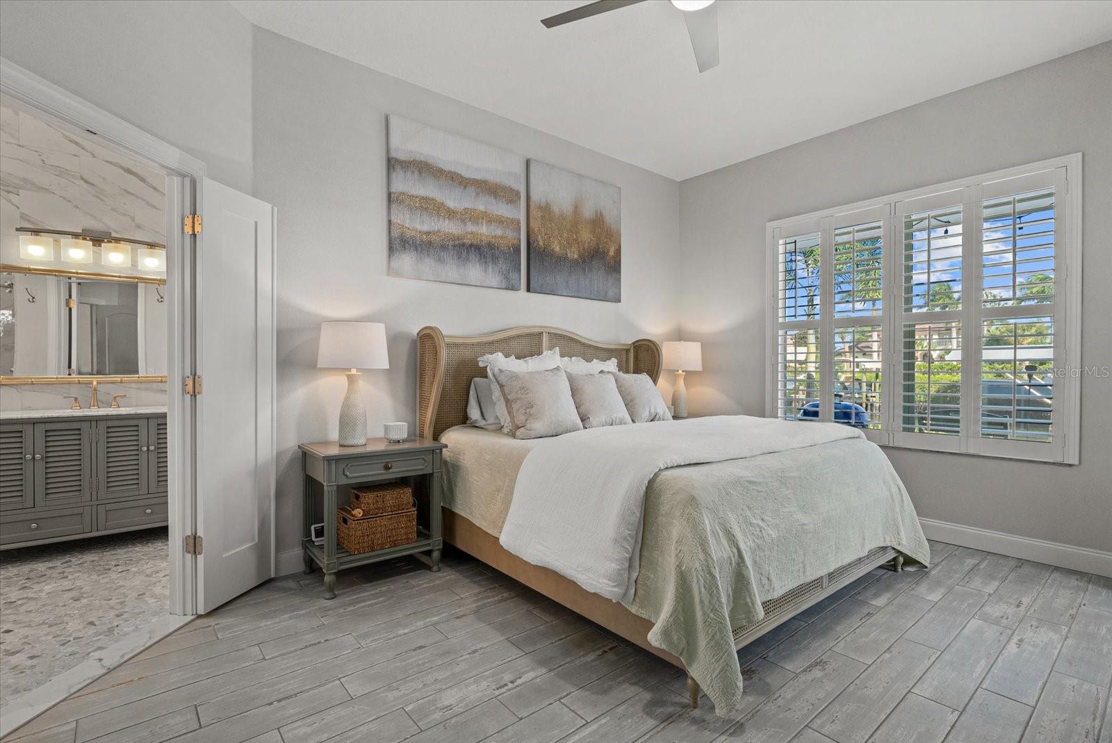 RIVERDALE - Residential