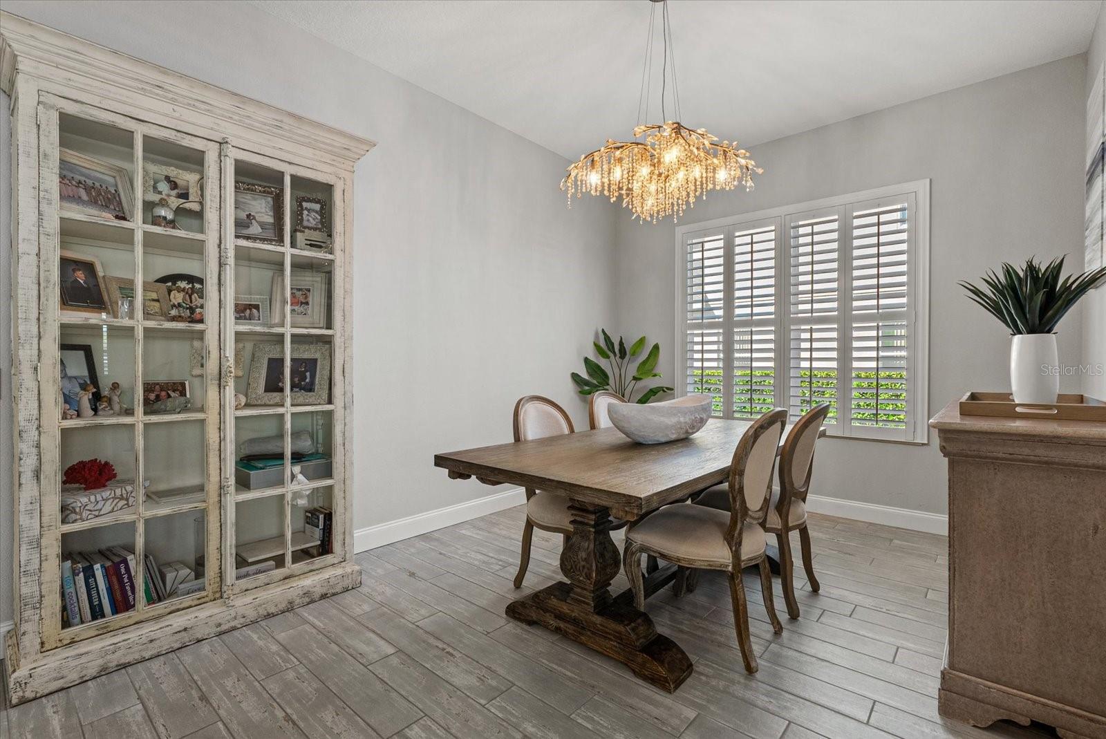 RIVERDALE - Residential