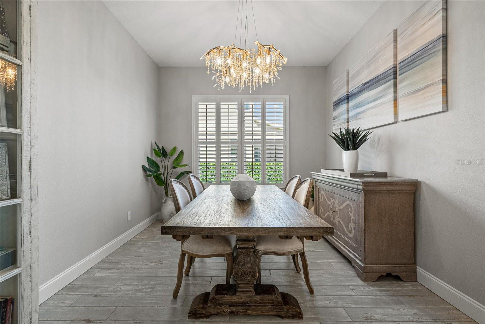 RIVERDALE - Residential