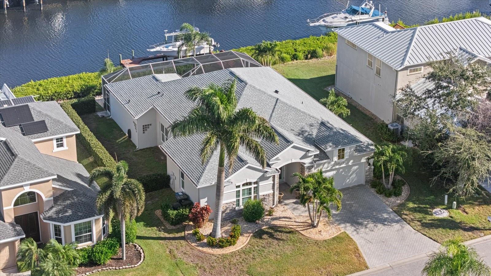 RIVERDALE - Residential