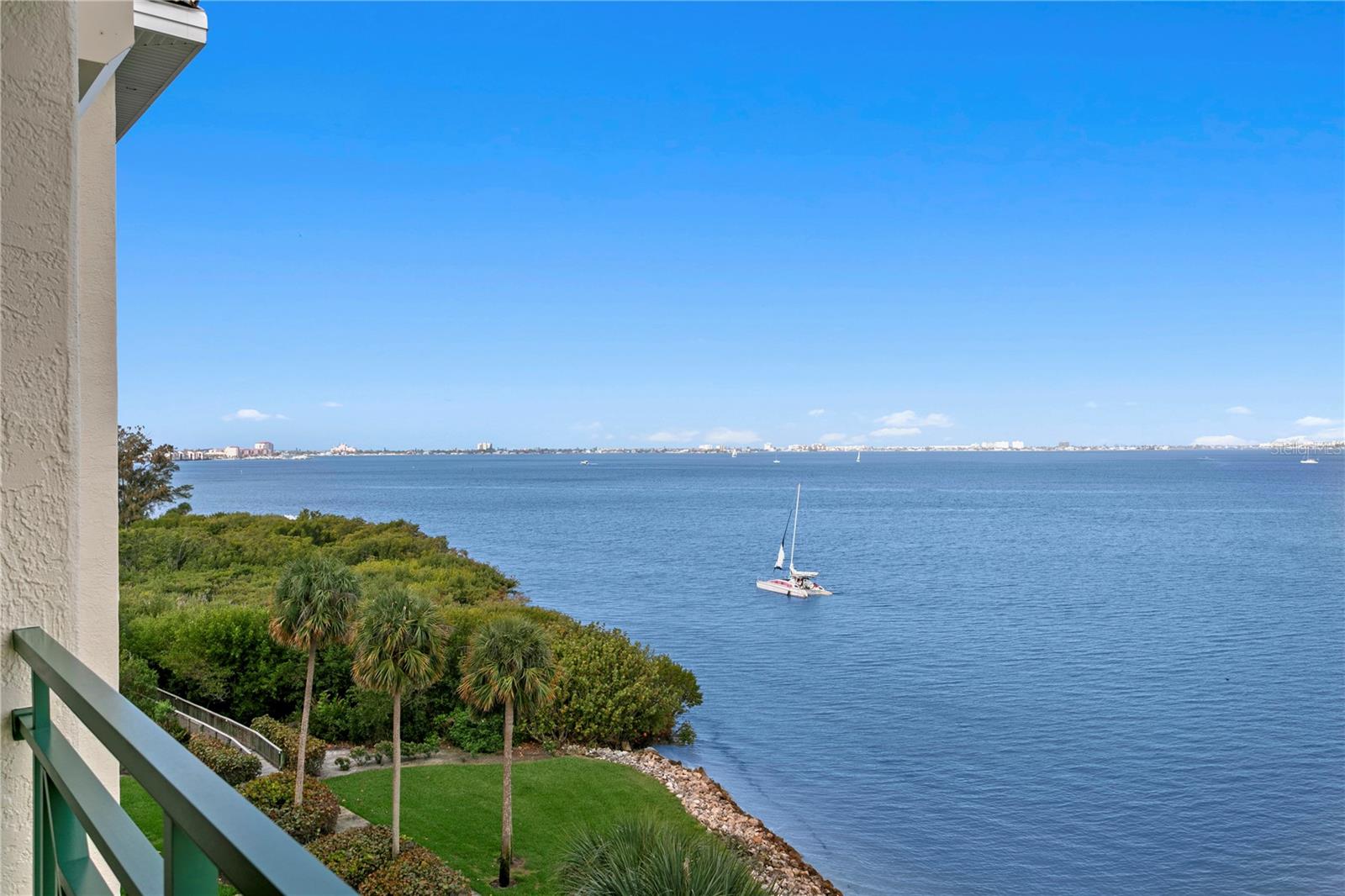 DOLPHIN CAY ANTIGUA - Residential