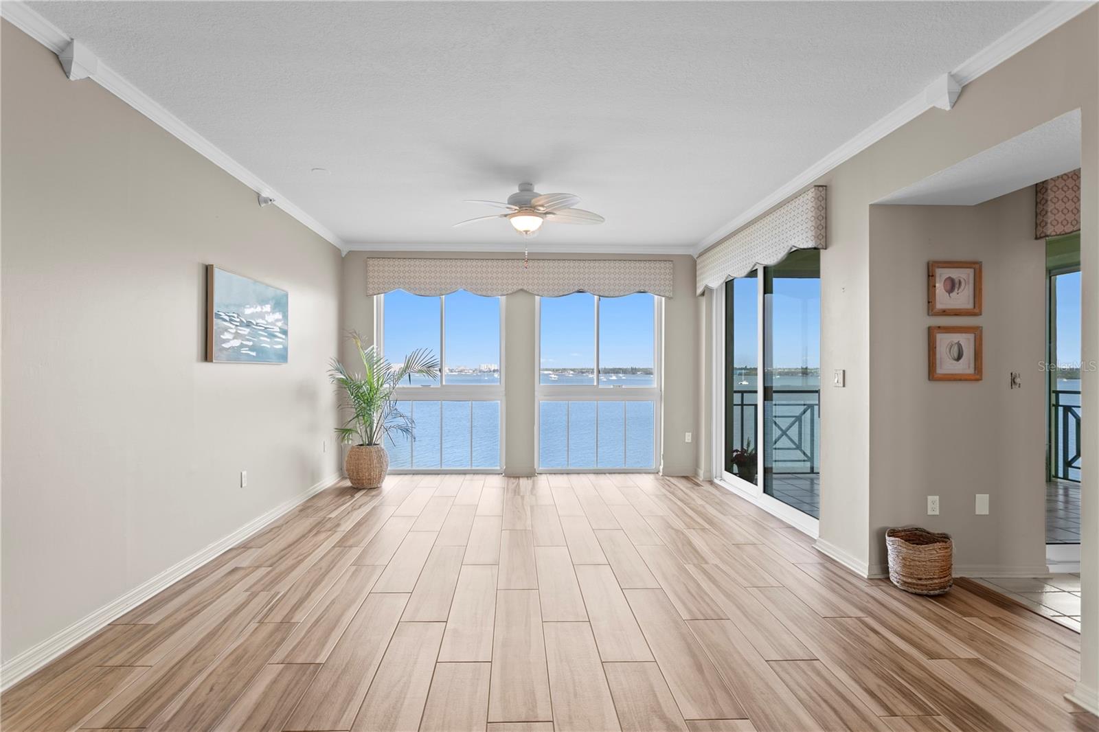 DOLPHIN CAY ANTIGUA - Residential