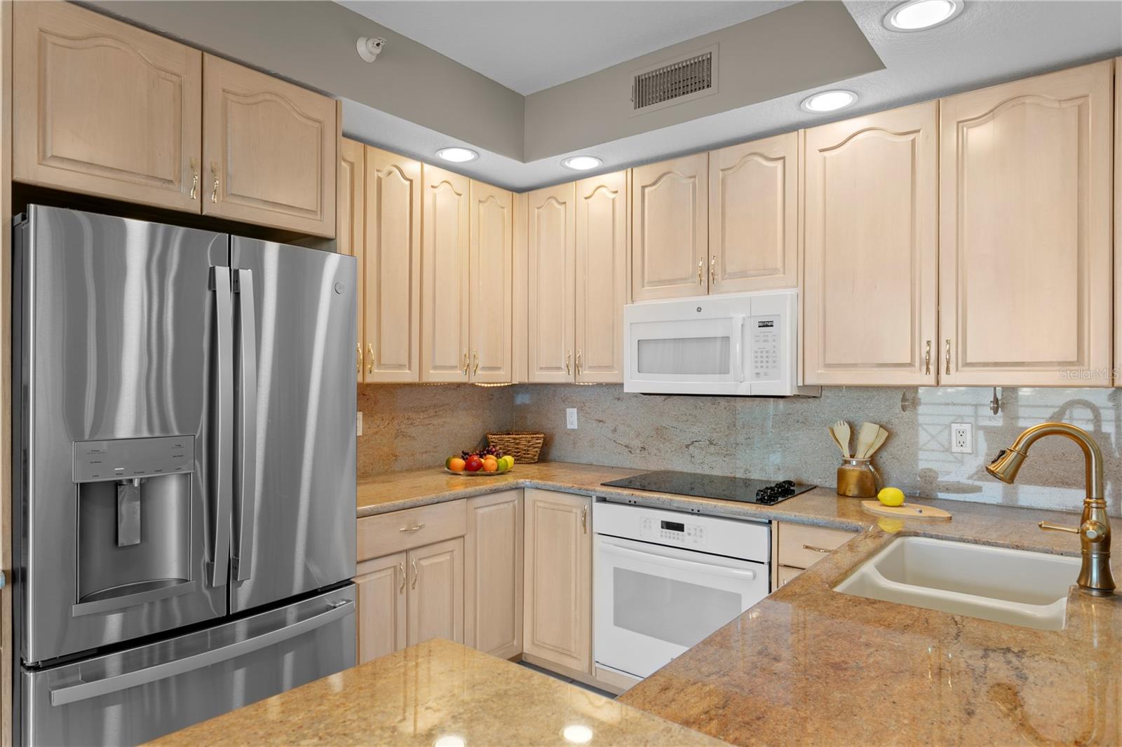 DOLPHIN CAY ANTIGUA - Residential