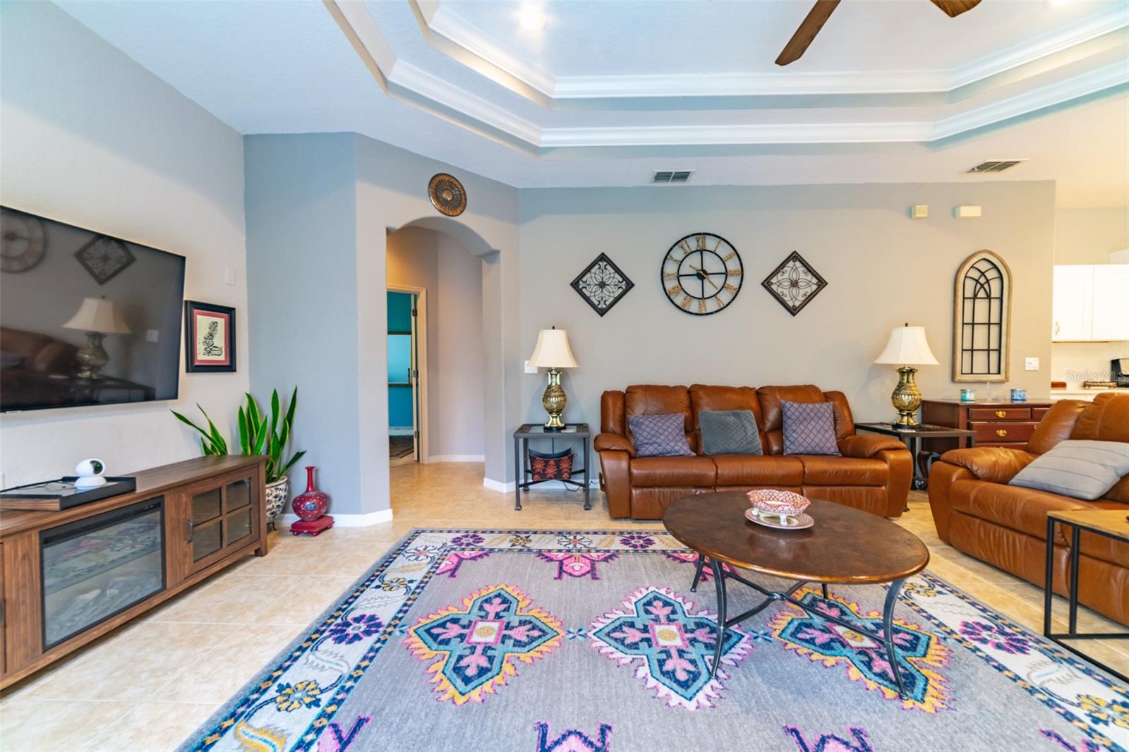 HERNANDO OAKS PH 1 - Residential